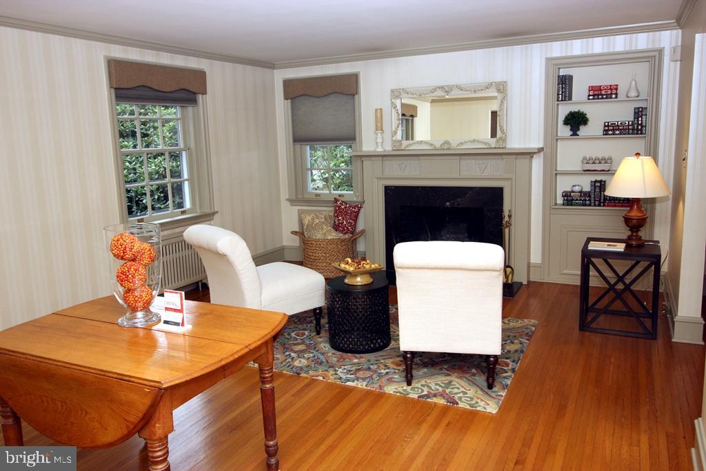 SCHOOL LANE HILLS - Residential