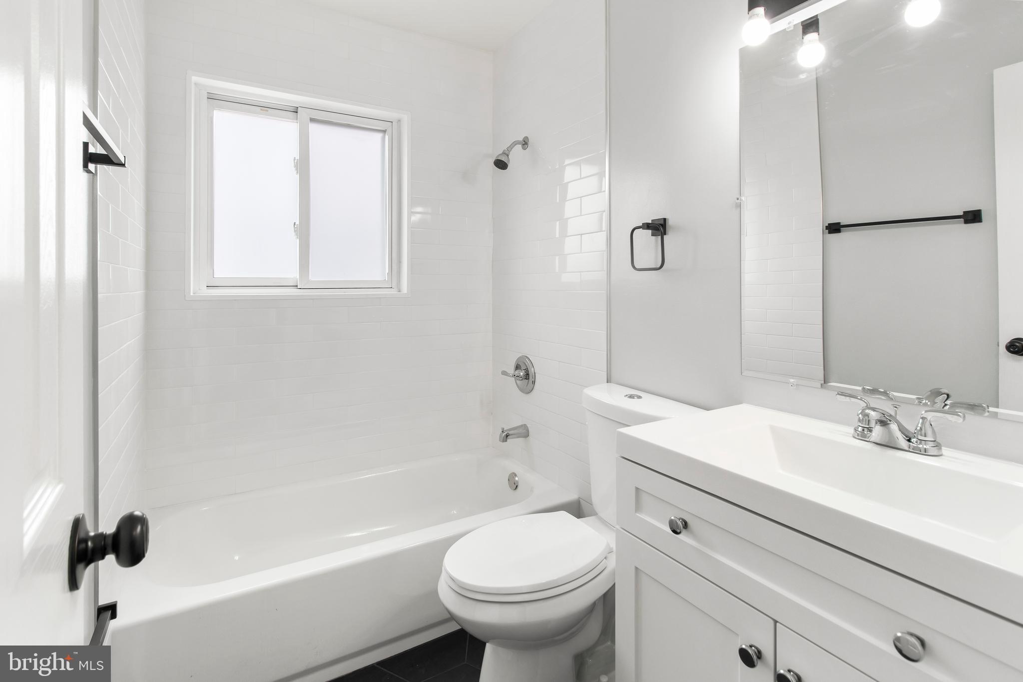 EDWARD ESTATES - Residential Lease