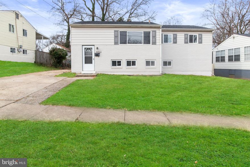 Beautiful Newly Renovated Home in sought after Edward Estate Neighborhood. The owners spared no expense to make sure that this was a luxury rental. This home boasts of new updated kitchen with brand new stainless steel appliances, all new bathrooms, hardwood flooring on main level, and freshly painted. The unique bedroom layout is wonderful if you need space. The master bedroom is so large that it has room for a sitting area. The other bedrooms are spacious for any family. The backyard is a entertainer's delight with the  large, flat, and semi-fenced yard. It is very private and ready for your perfect bbq. This beautiful home  is close to highways, public transportation, shopping, parks and trails. You don't want to miss this opportunity. Owner prefers 2 year lease, no pets, and no smoking. Must have good credit and please follow all Covid Guidelines (Wear Your Masks when touring home).