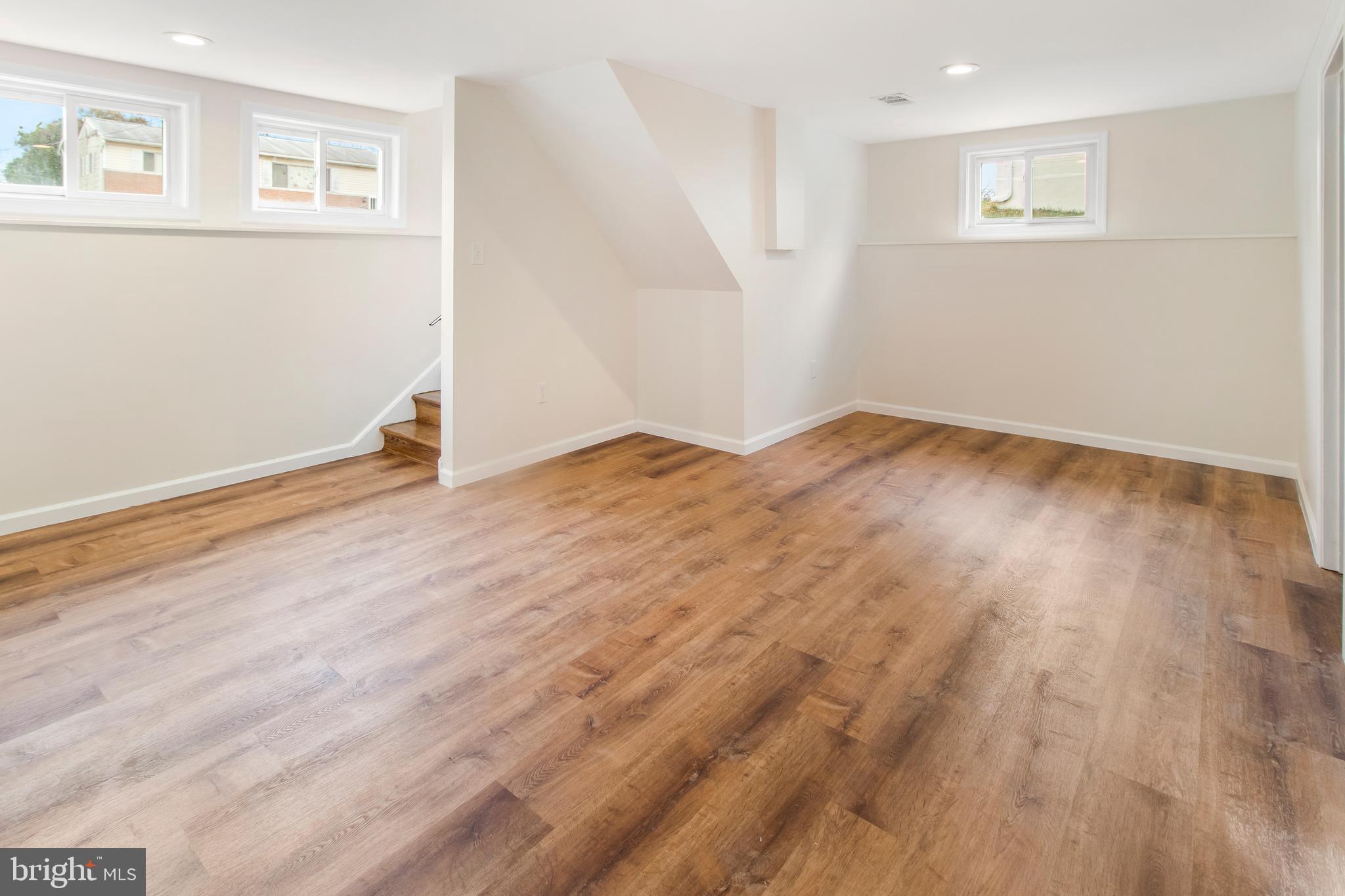 EDWARD ESTATES - Residential Lease