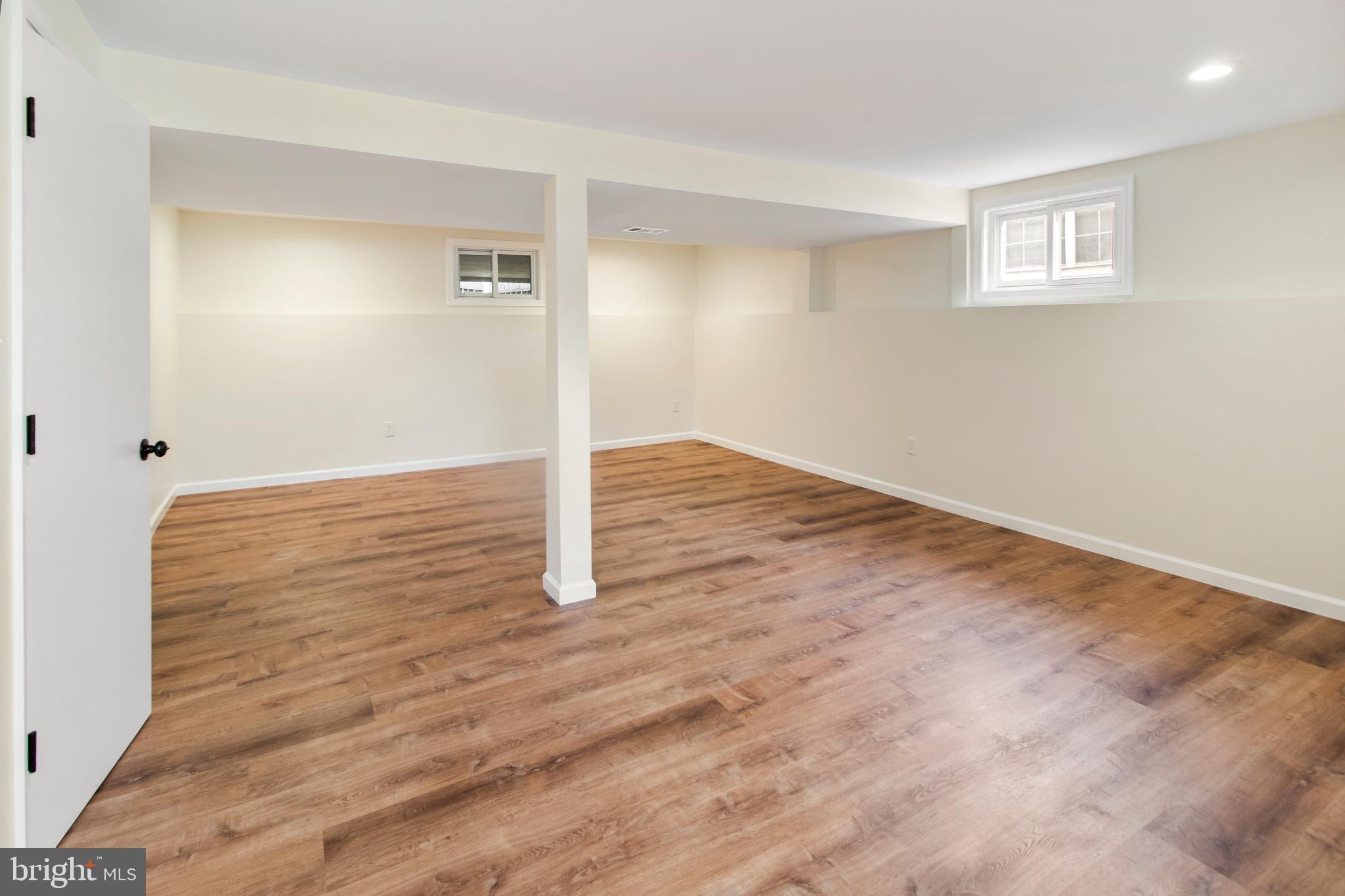 EDWARD ESTATES - Residential Lease