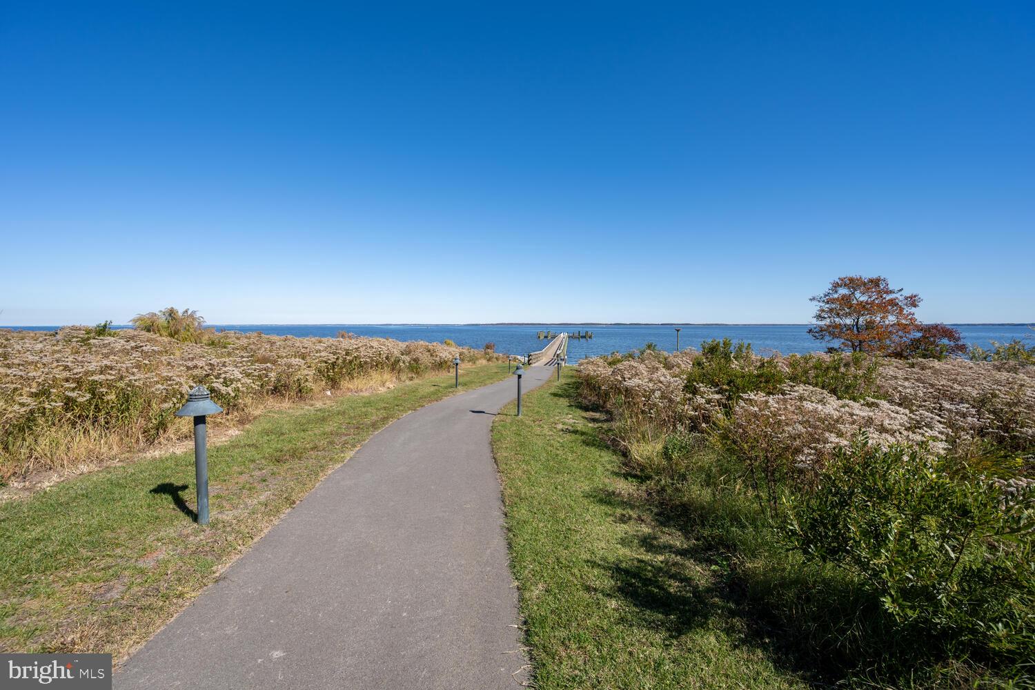 FOUR SEASONS AT KENT ISLAND - Residential