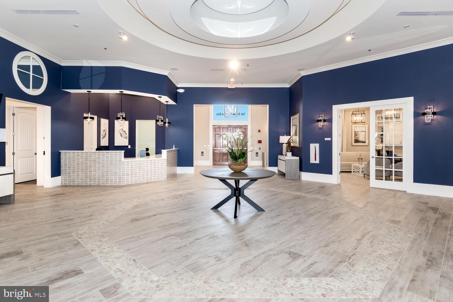 FOUR SEASONS AT KENT ISLAND - Residential