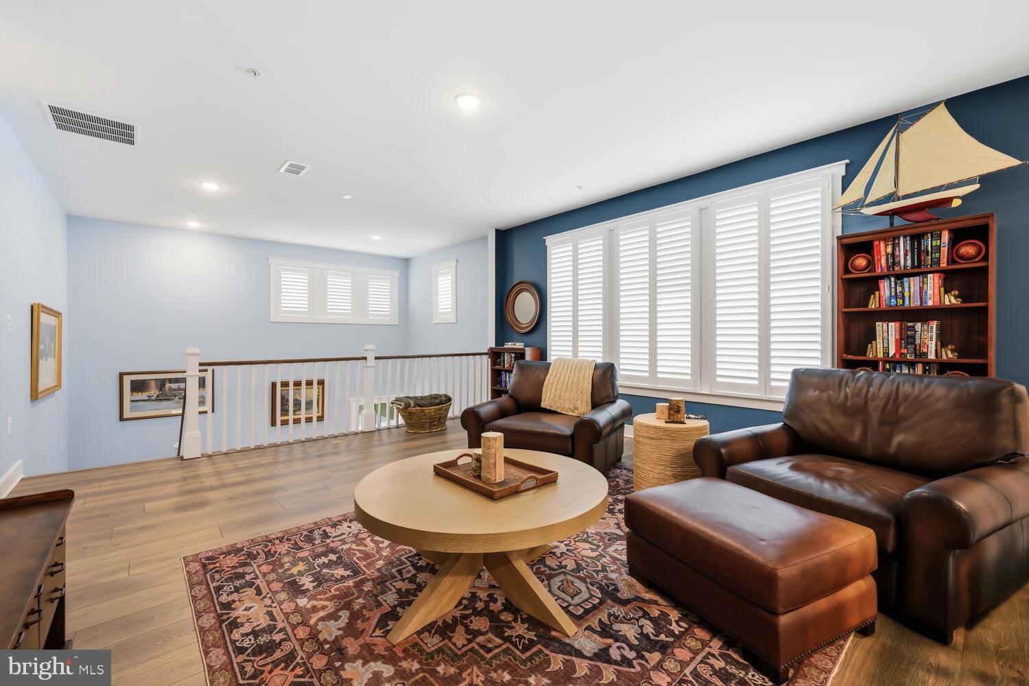 FOUR SEASONS AT KENT ISLAND - Residential