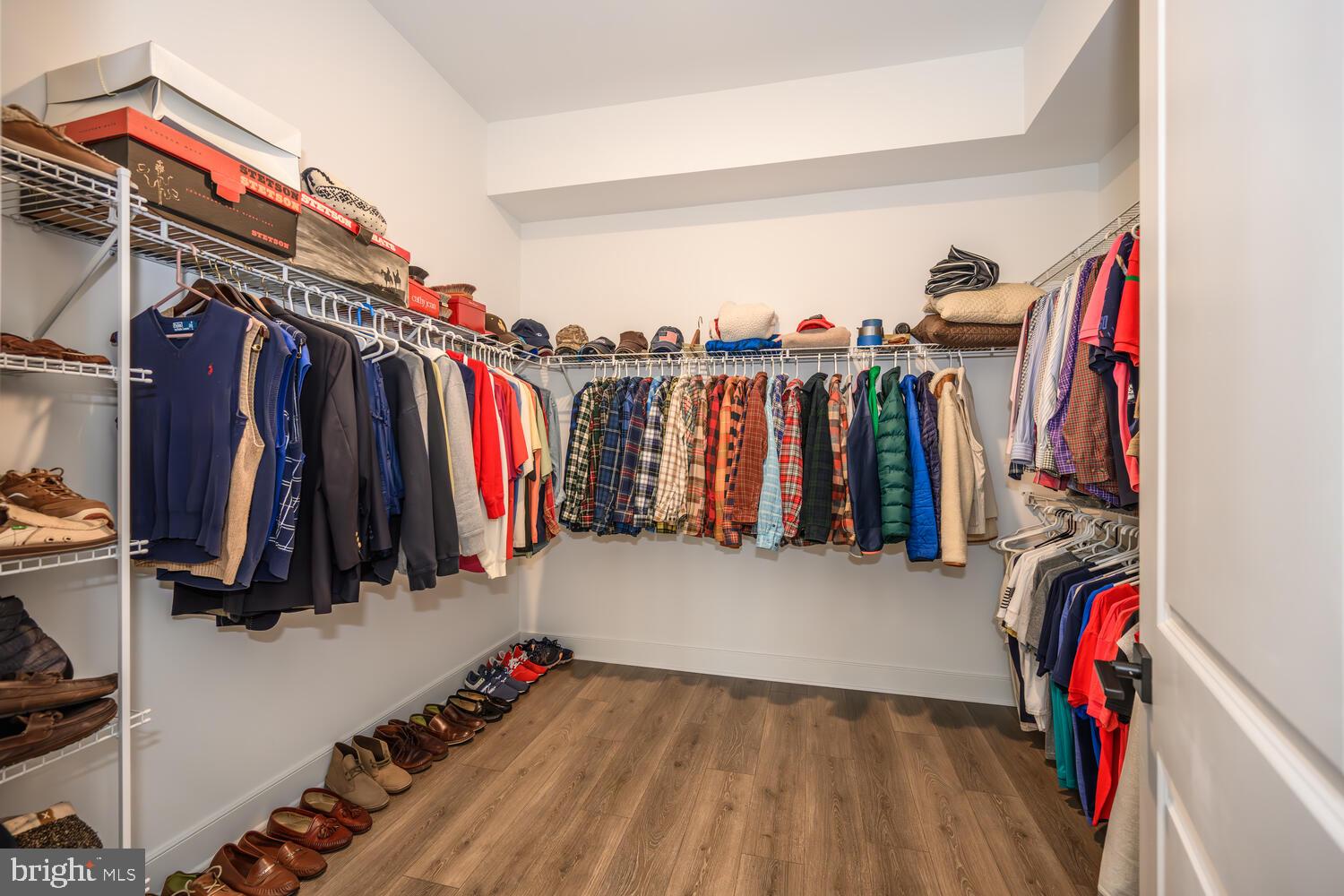 FOUR SEASONS AT KENT ISLAND - Residential