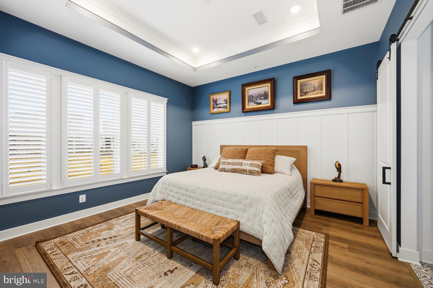 FOUR SEASONS AT KENT ISLAND - Residential