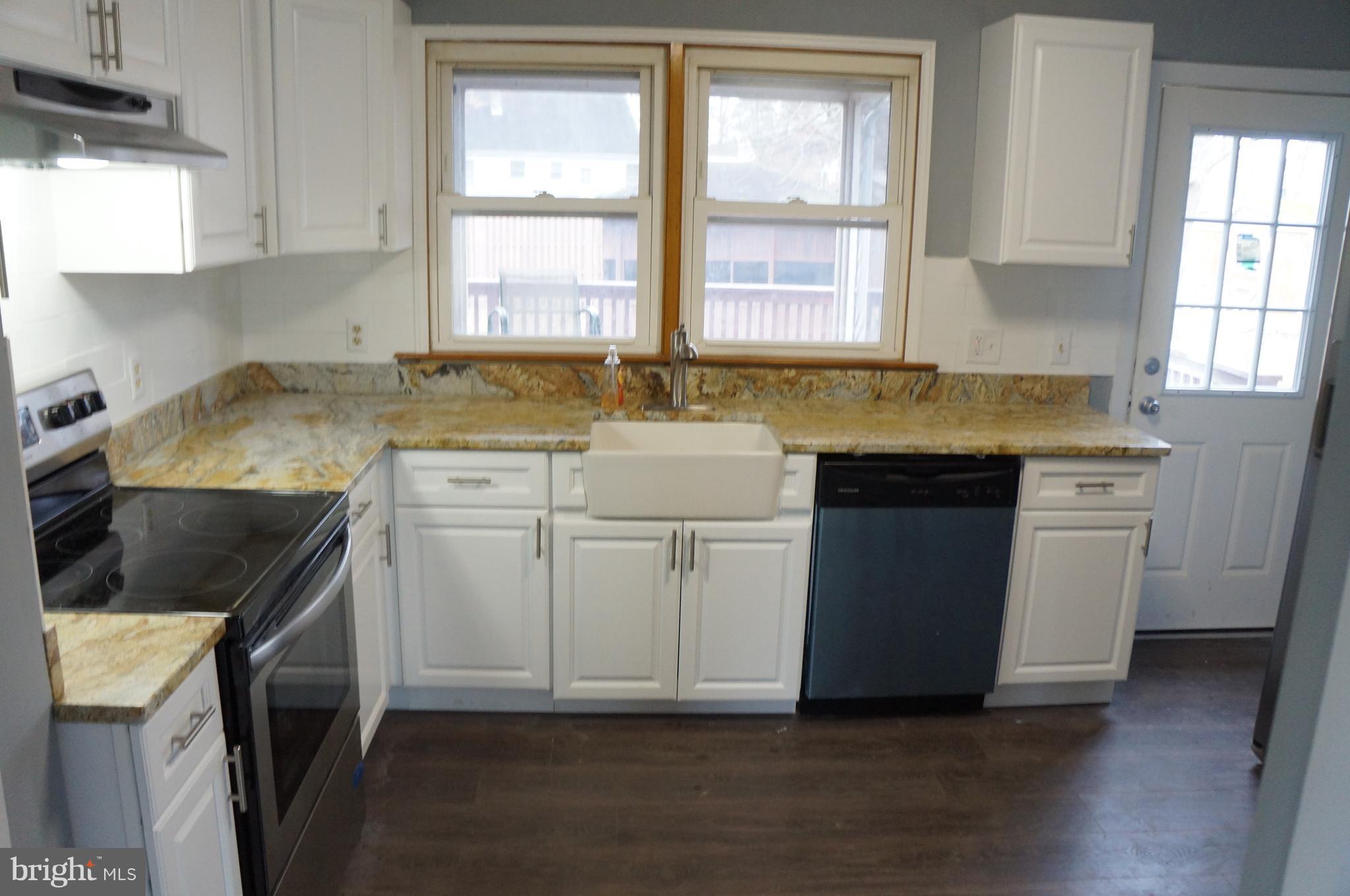 PINE TERRACE - Residential