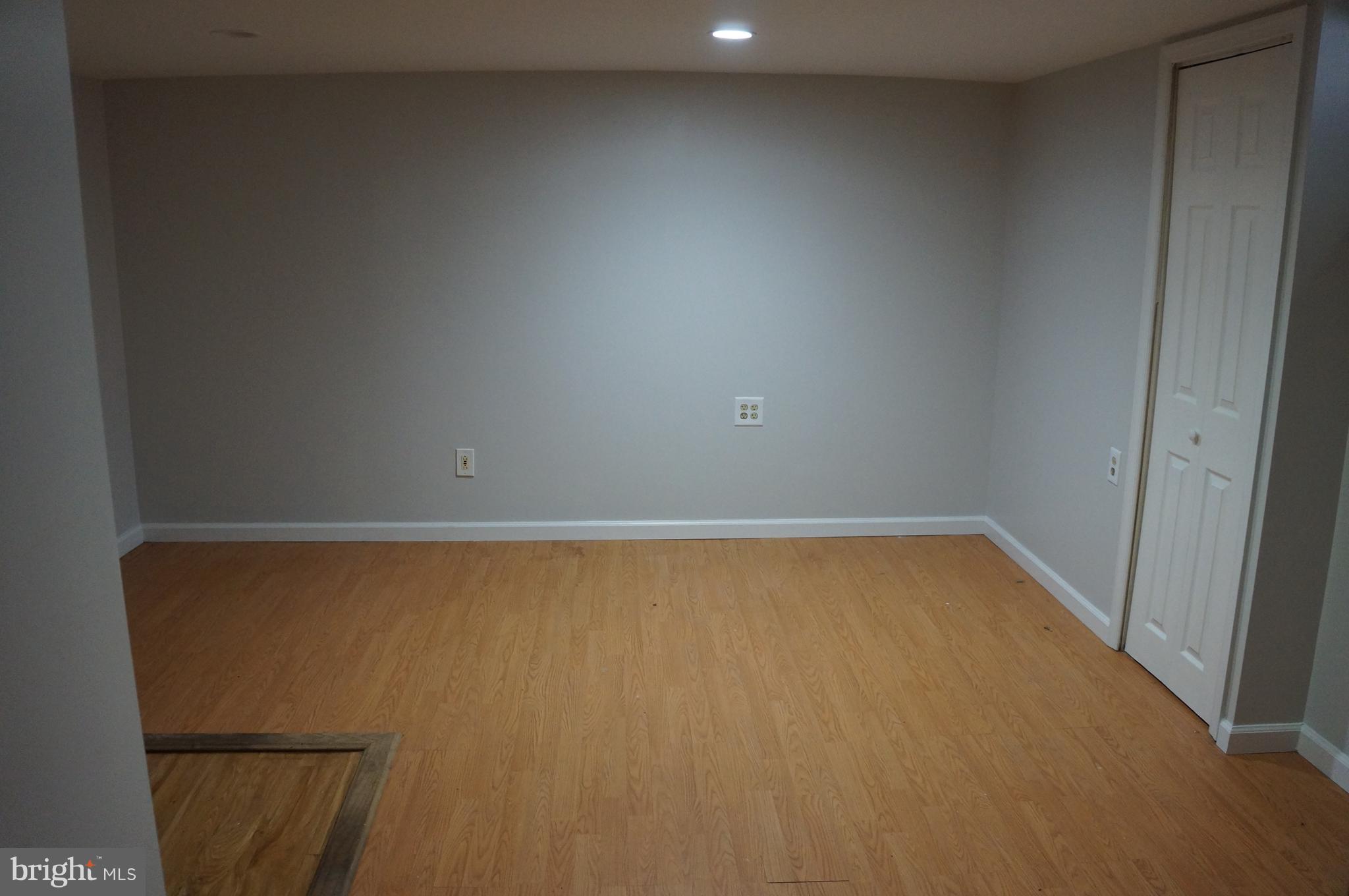 PINE TERRACE - Residential