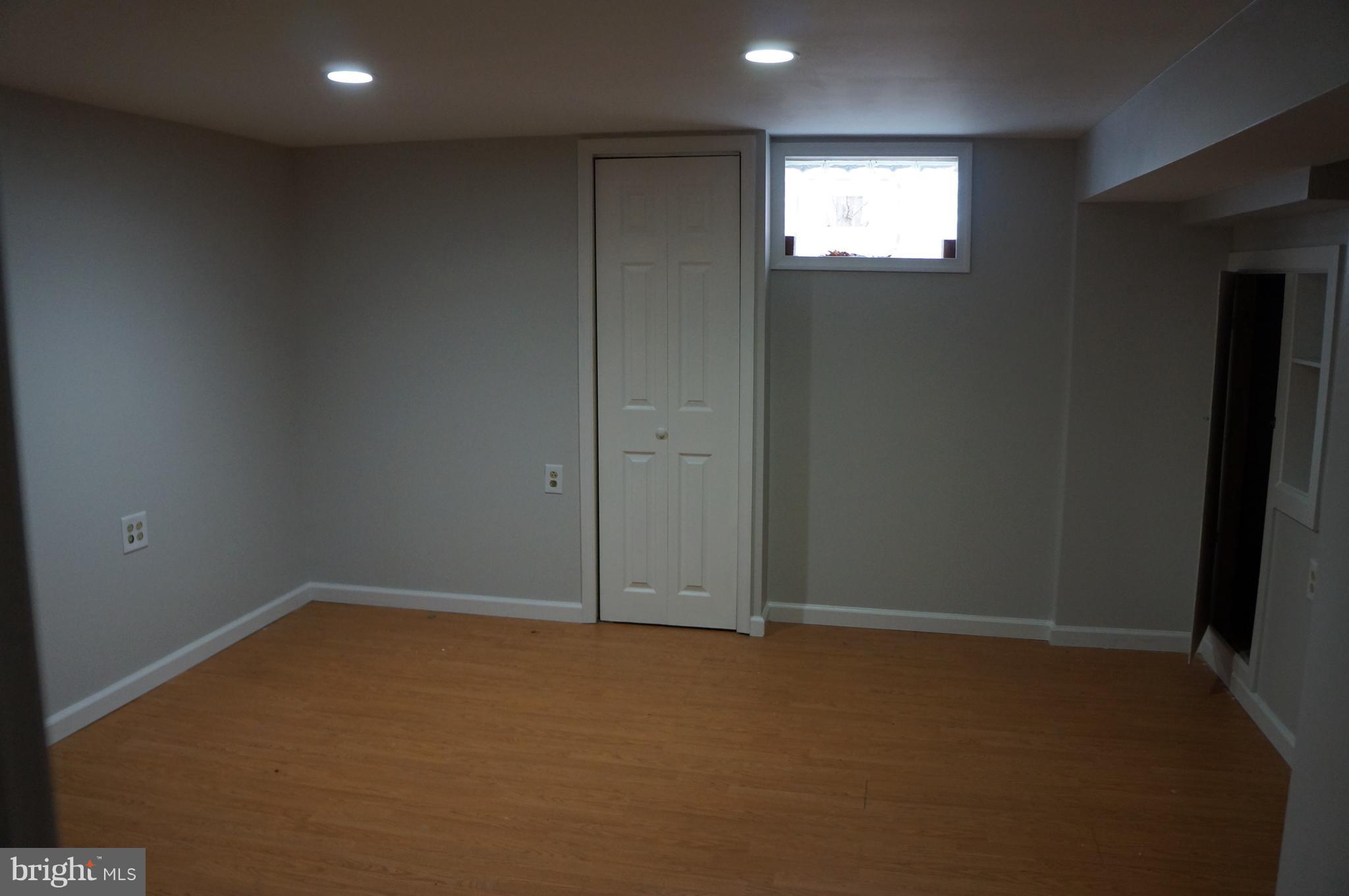 PINE TERRACE - Residential