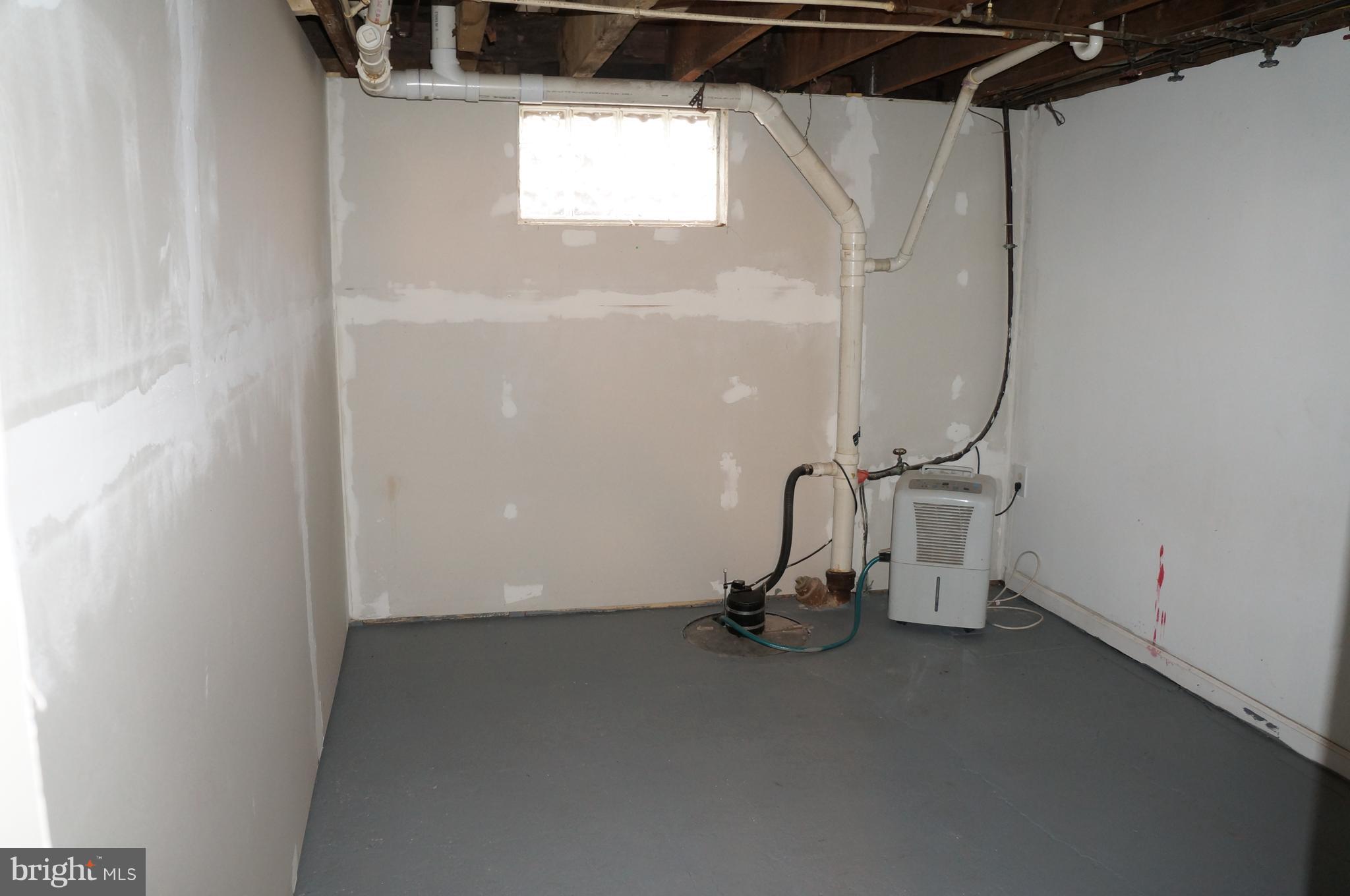 PINE TERRACE - Residential