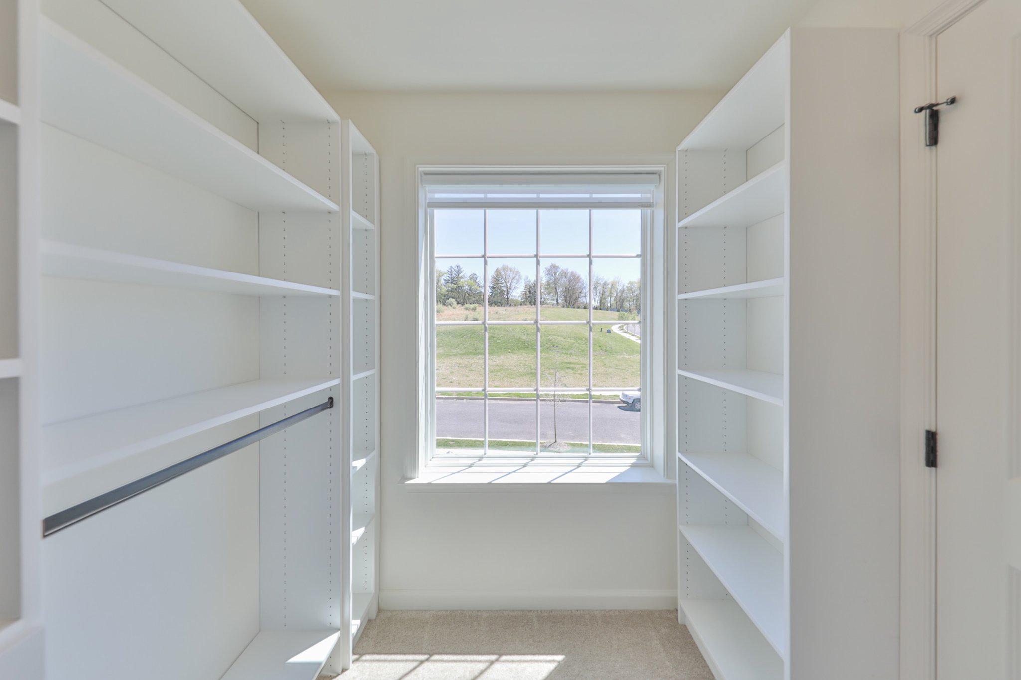 ESTATES AT SAUCON VALLEY - Residential
