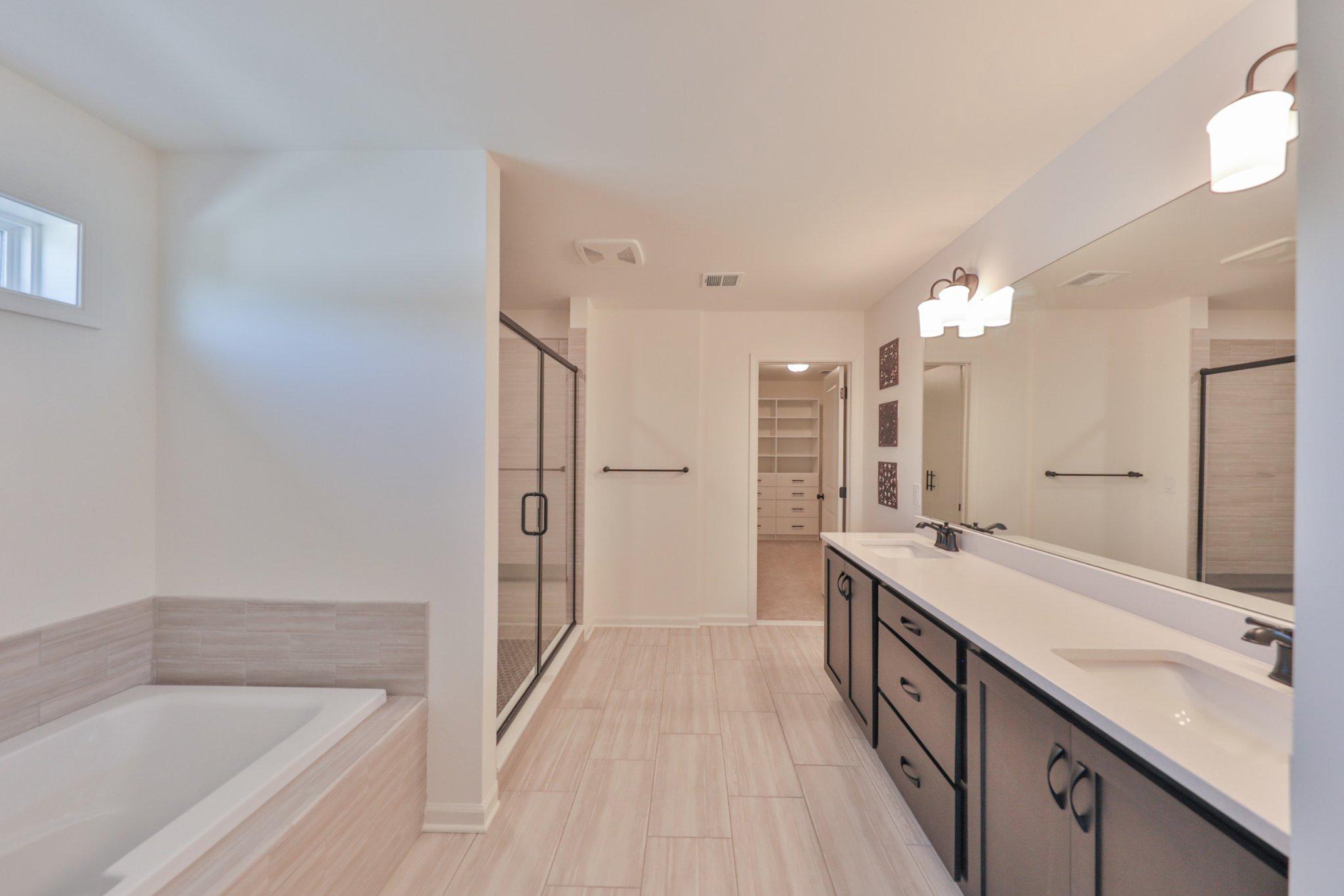 ESTATES AT SAUCON VALLEY - Residential