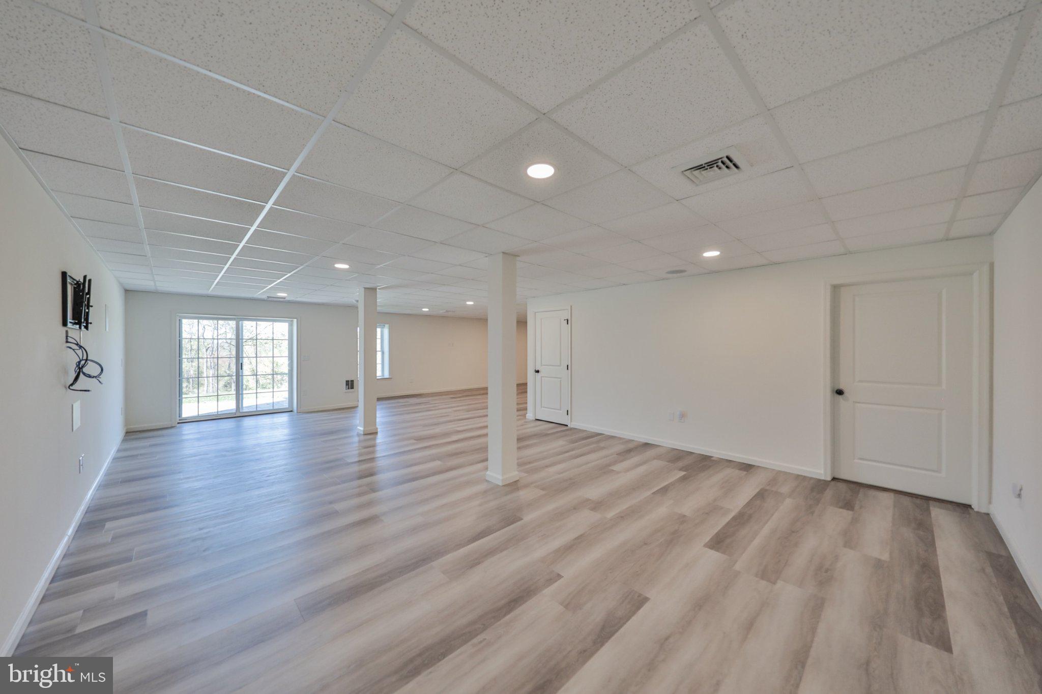 ESTATES AT SAUCON VALLEY - Residential