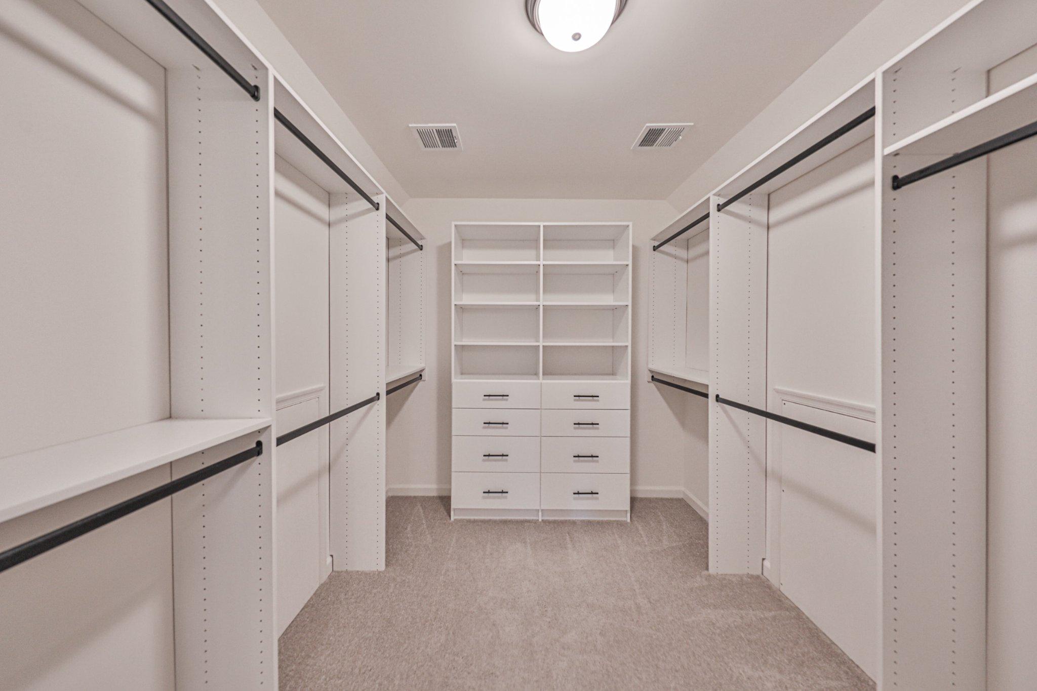 ESTATES AT SAUCON VALLEY - Residential