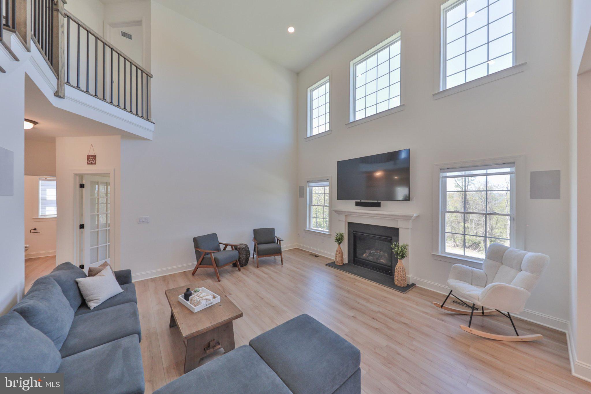 ESTATES AT SAUCON VALLEY - Residential