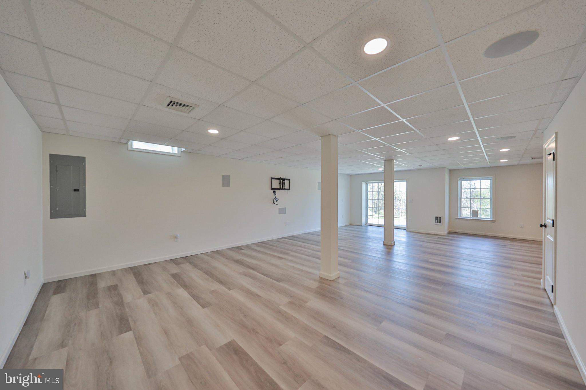 ESTATES AT SAUCON VALLEY - Residential