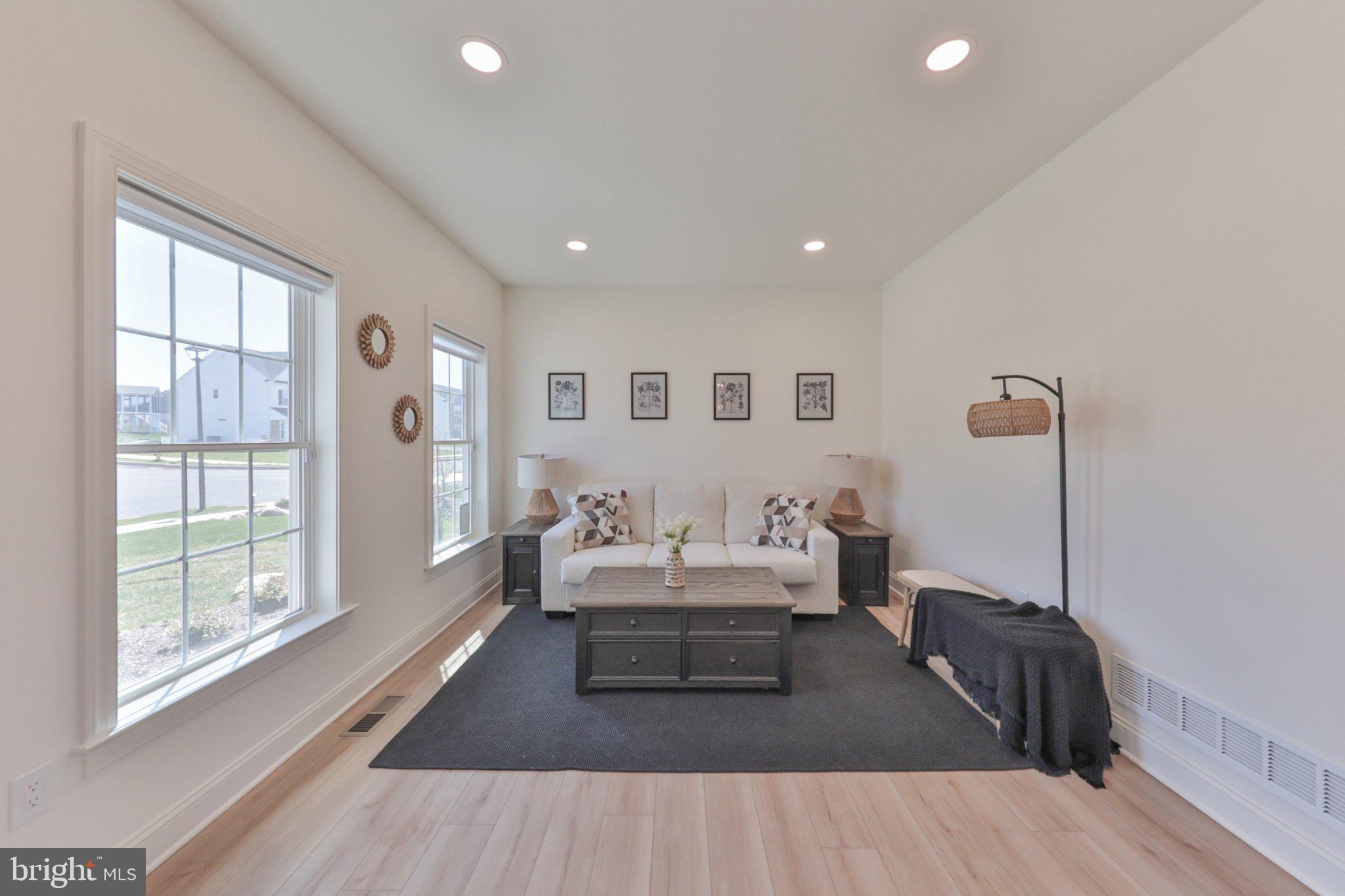 ESTATES AT SAUCON VALLEY - Residential