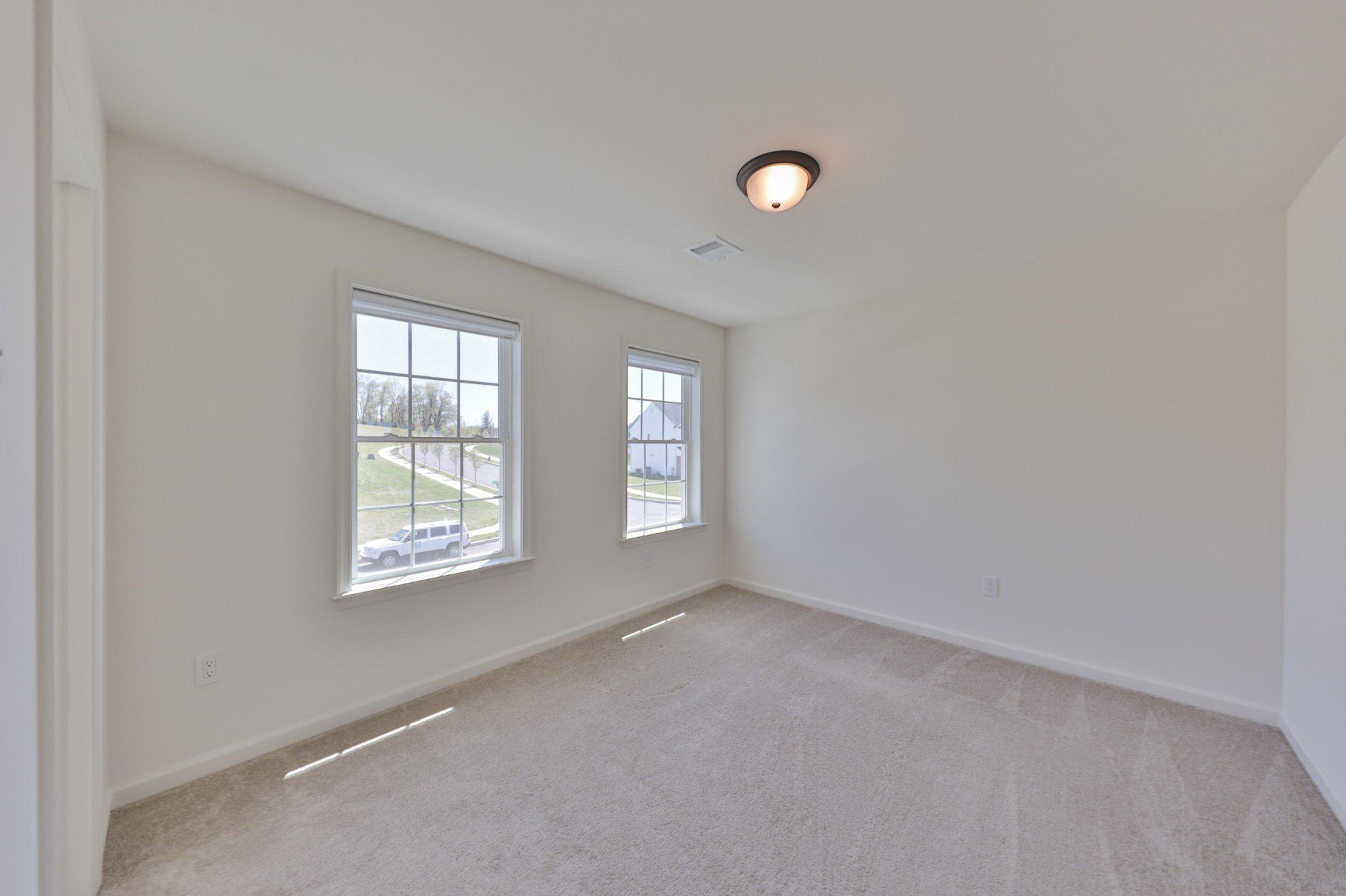 ESTATES AT SAUCON VALLEY - Residential