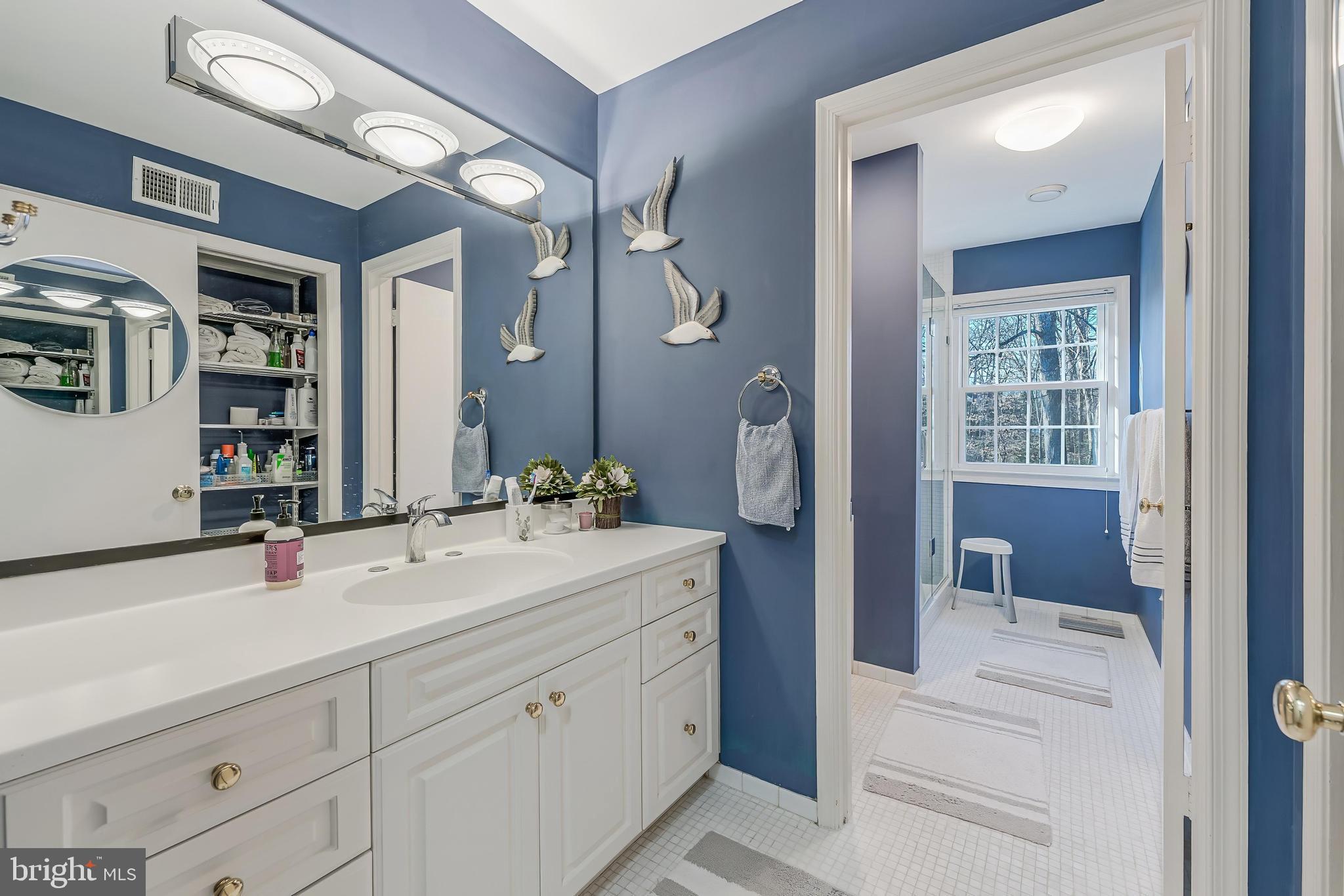 ASHLEIGH - Residential