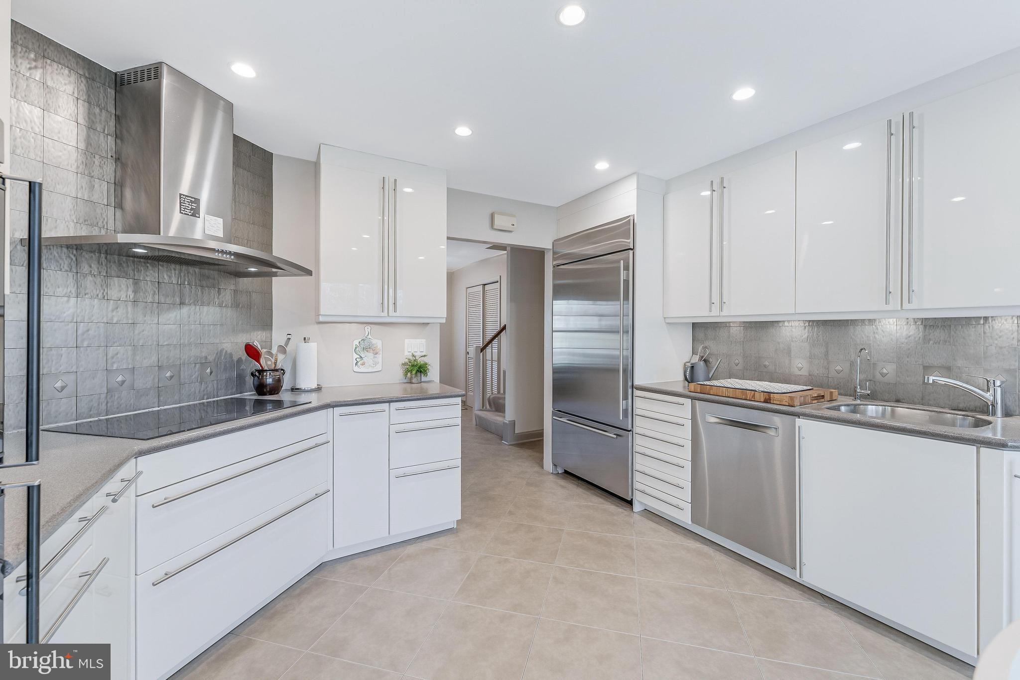 ASHLEIGH - Residential