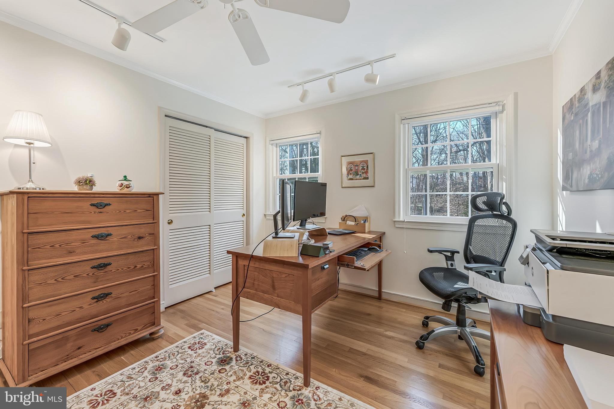 ASHLEIGH - Residential