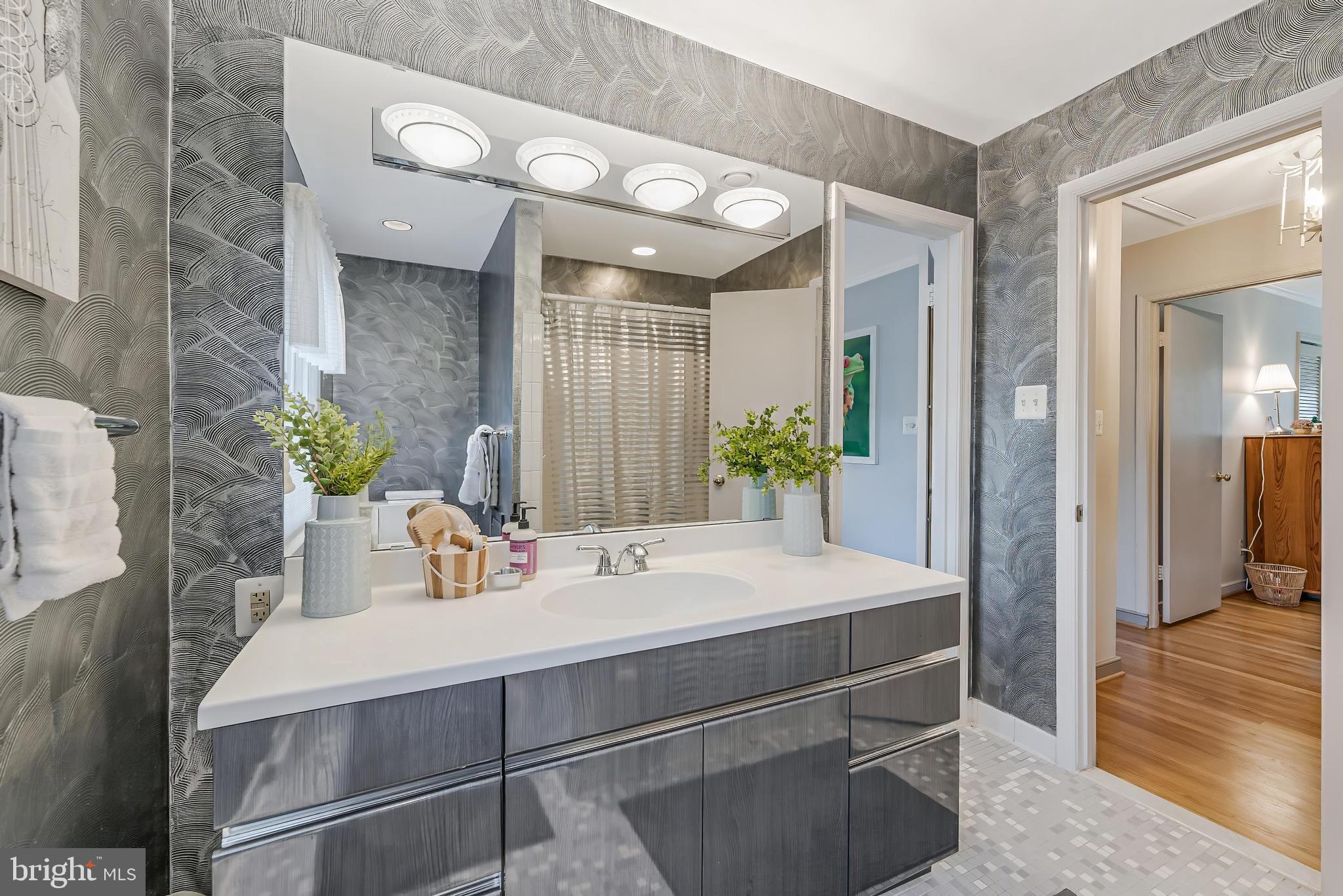 ASHLEIGH - Residential