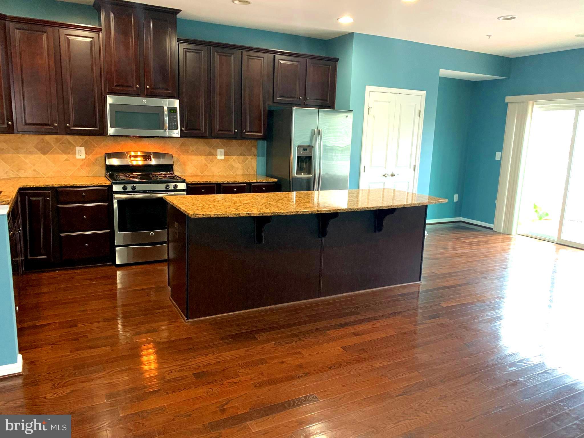 ELLICOTT CROSSING - Residential Lease