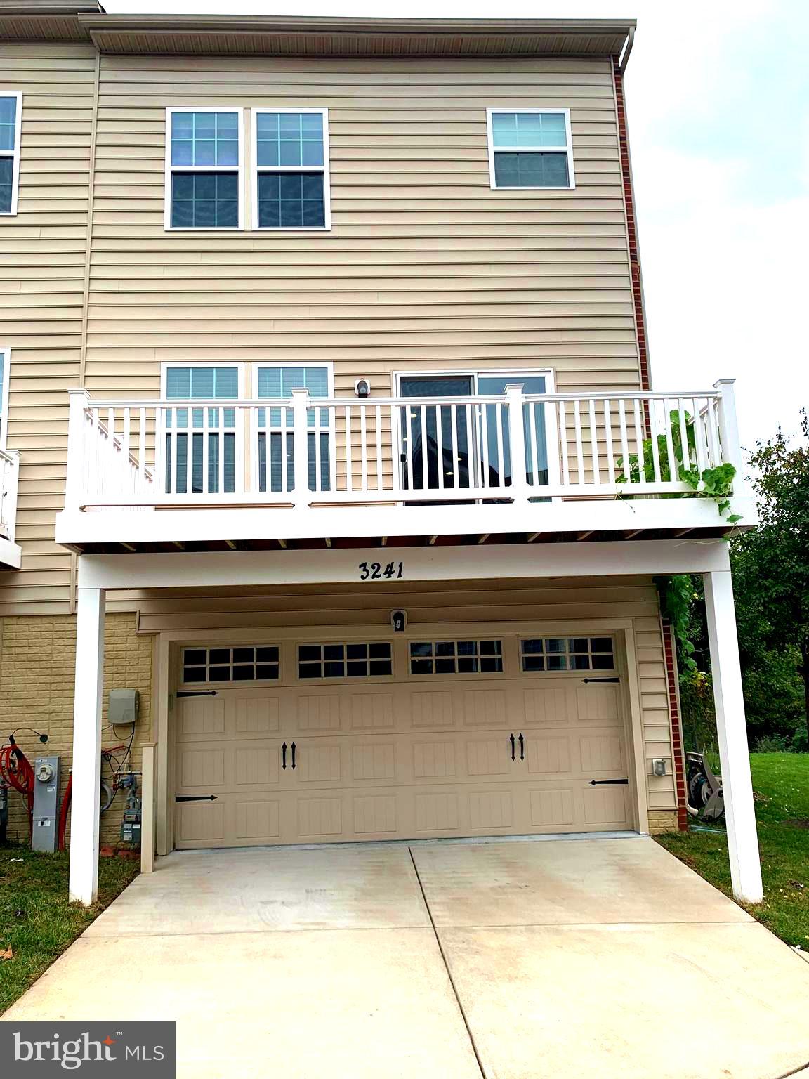 ELLICOTT CROSSING - Residential Lease