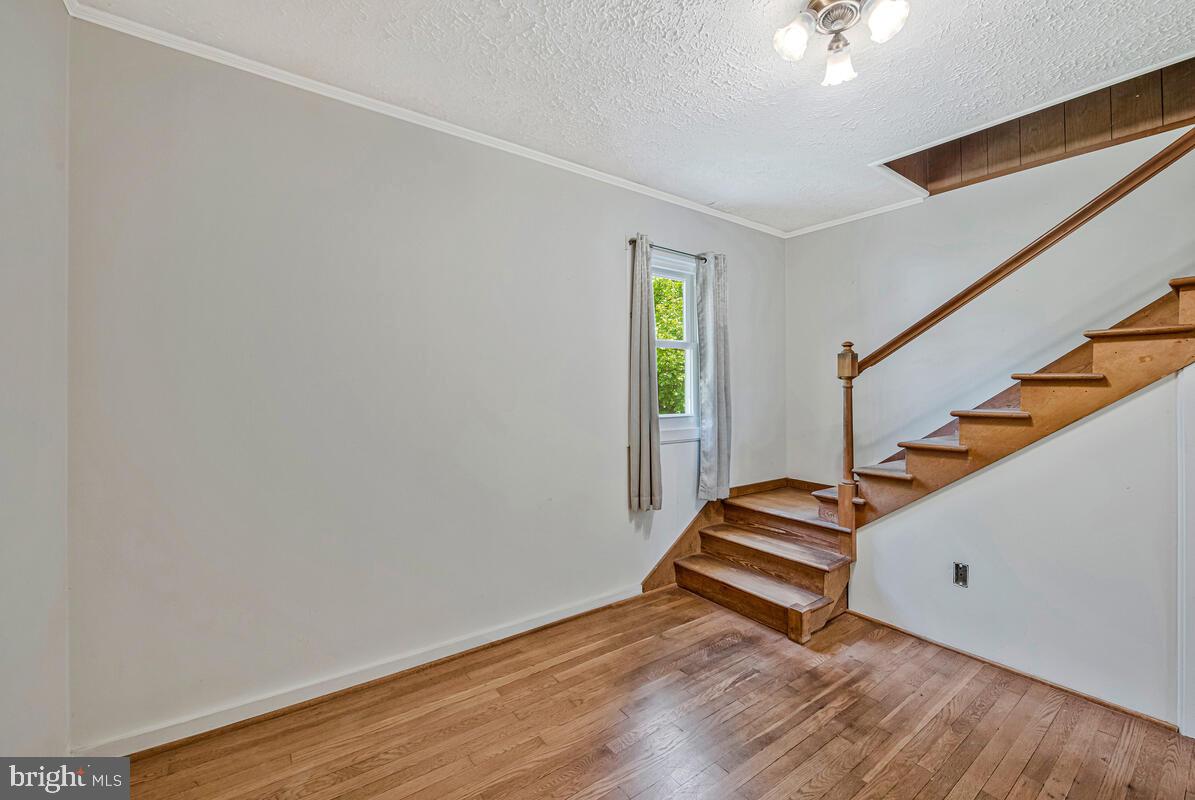 WEST LANHAM HILLS - Residential