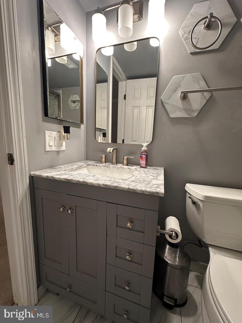 JEFFERSON MEWS - Residential