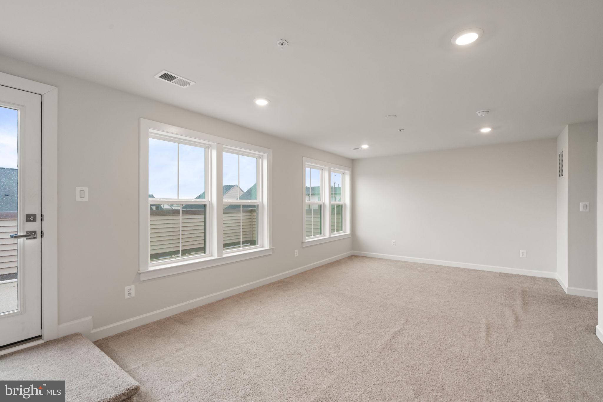 WESTMOORE AT MOOREFIELD - Residential Lease