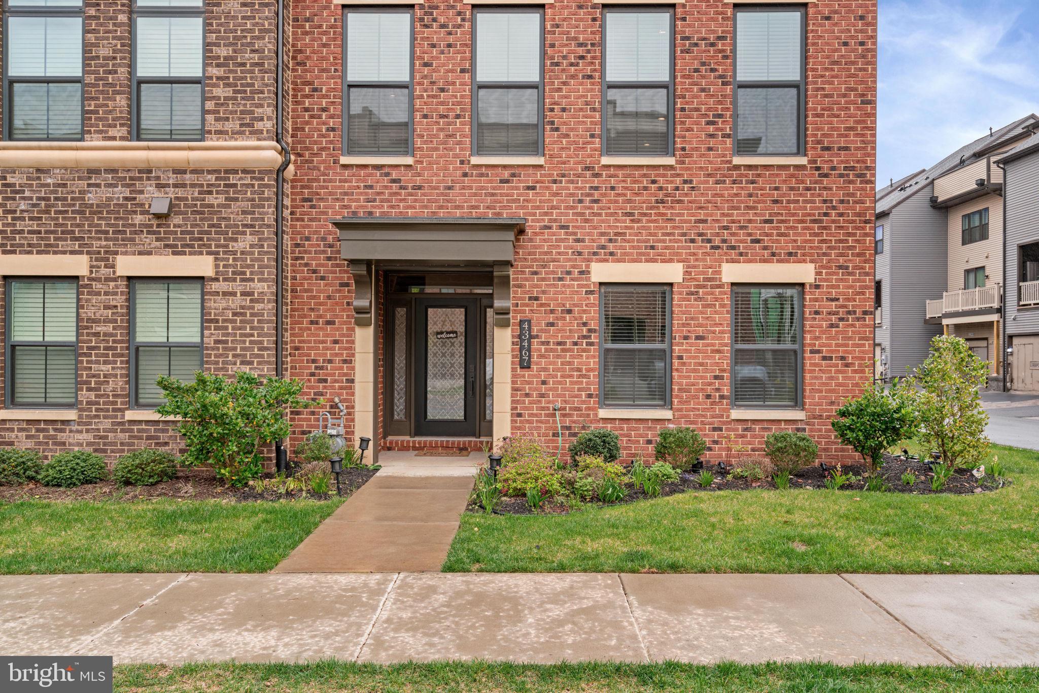 WESTMOORE AT MOOREFIELD - Residential Lease