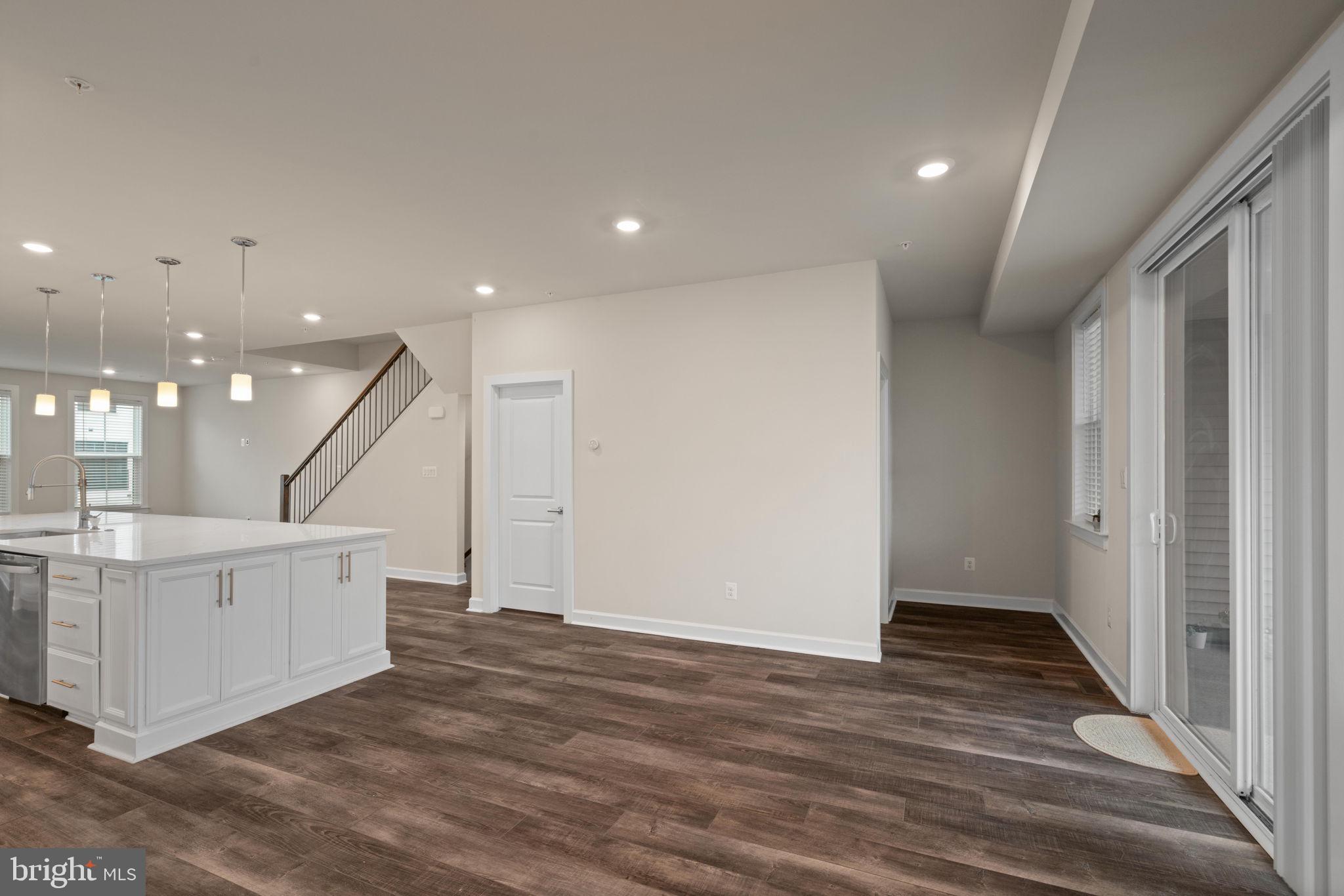 WESTMOORE AT MOOREFIELD - Residential Lease