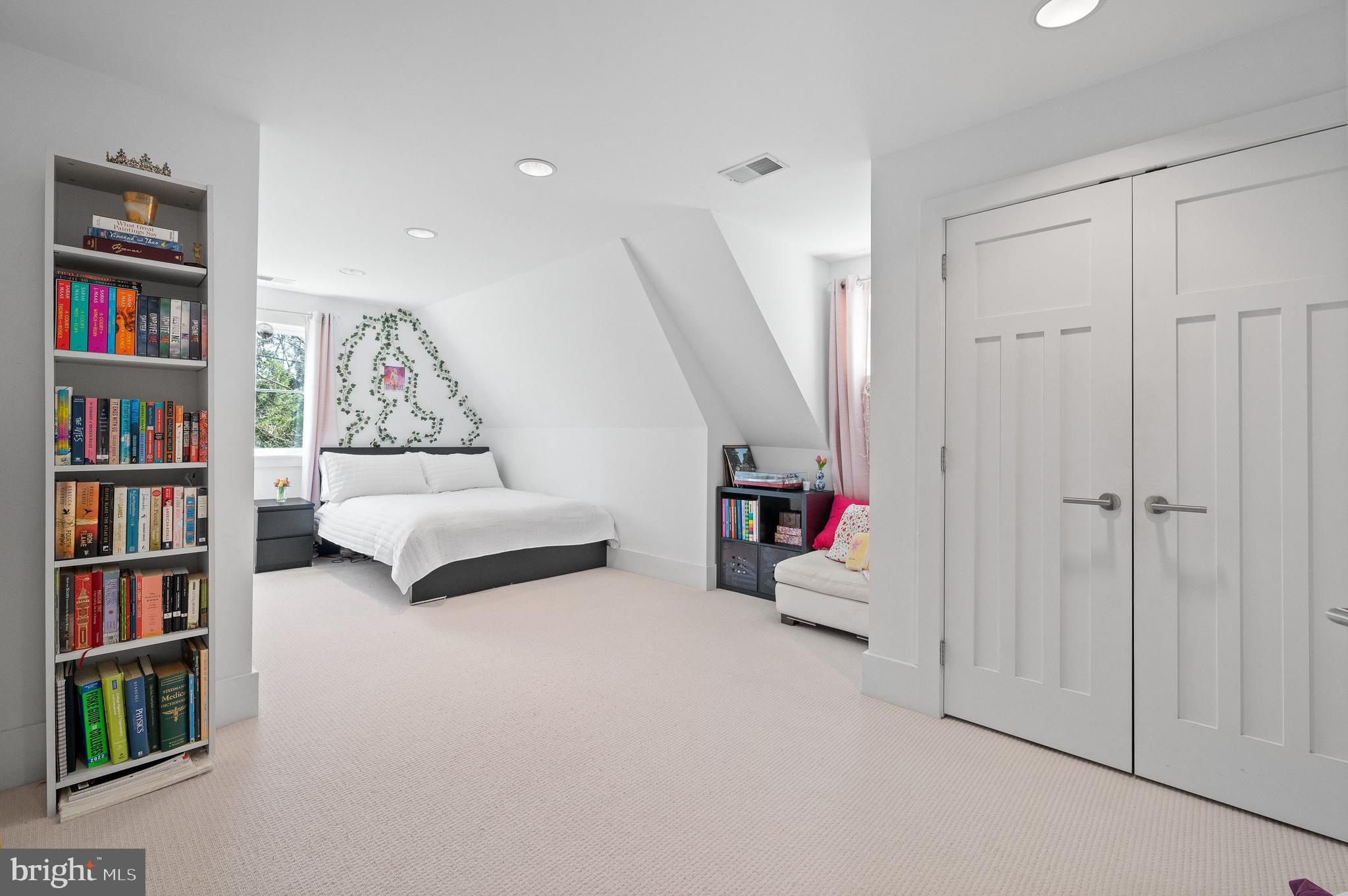 BRYN MAWR - Residential