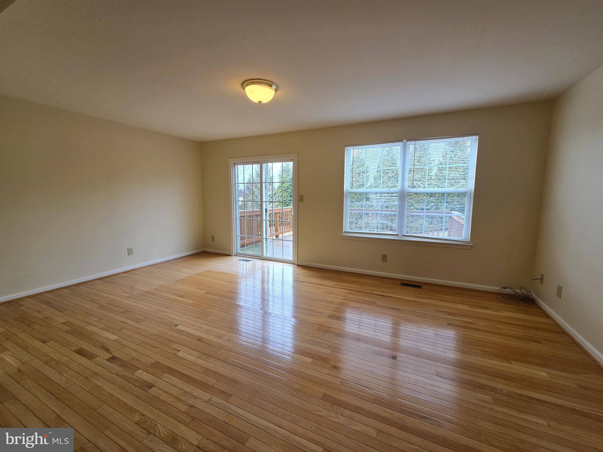 SALEM FIELDS - Residential