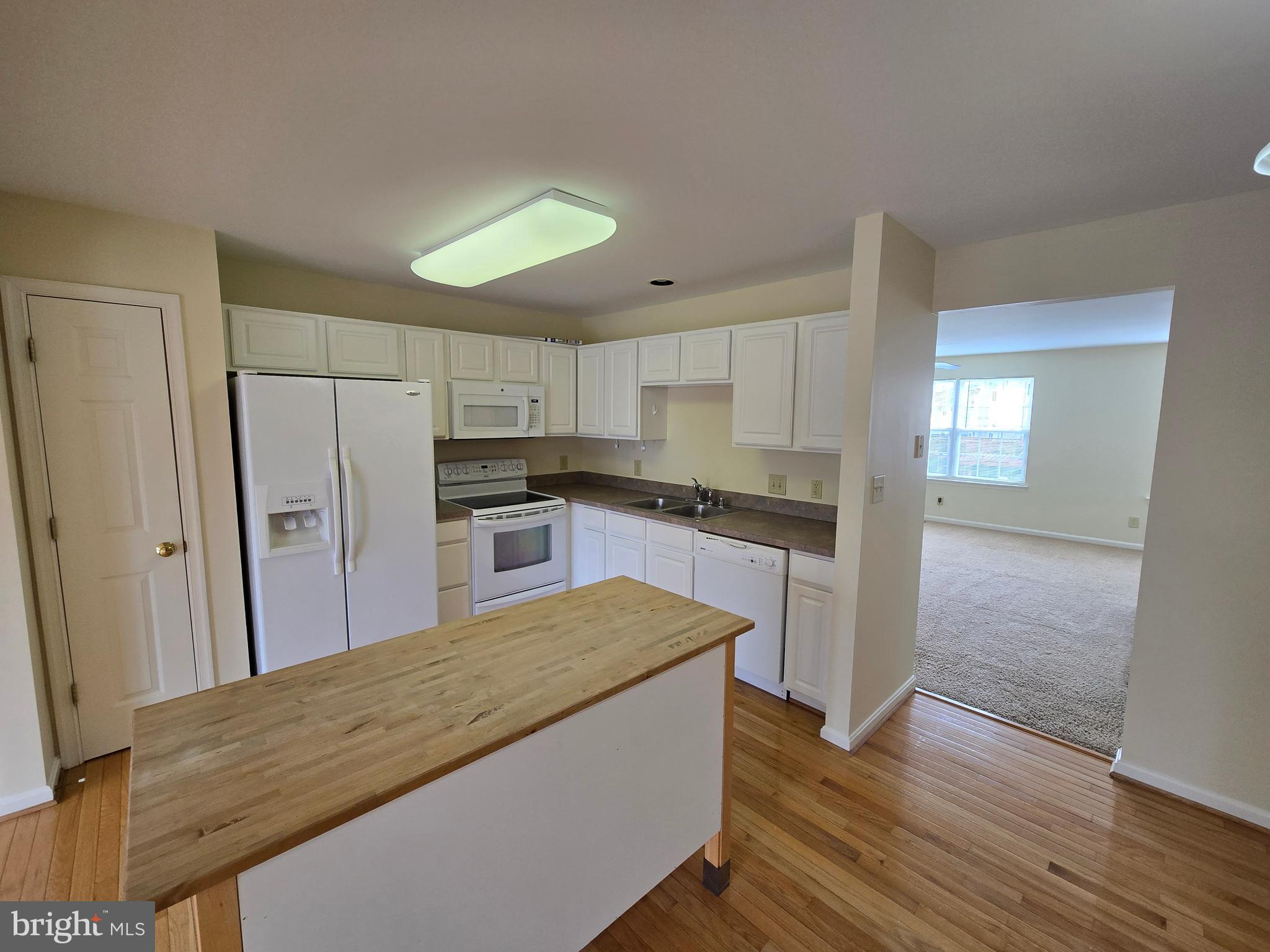 SALEM FIELDS - Residential