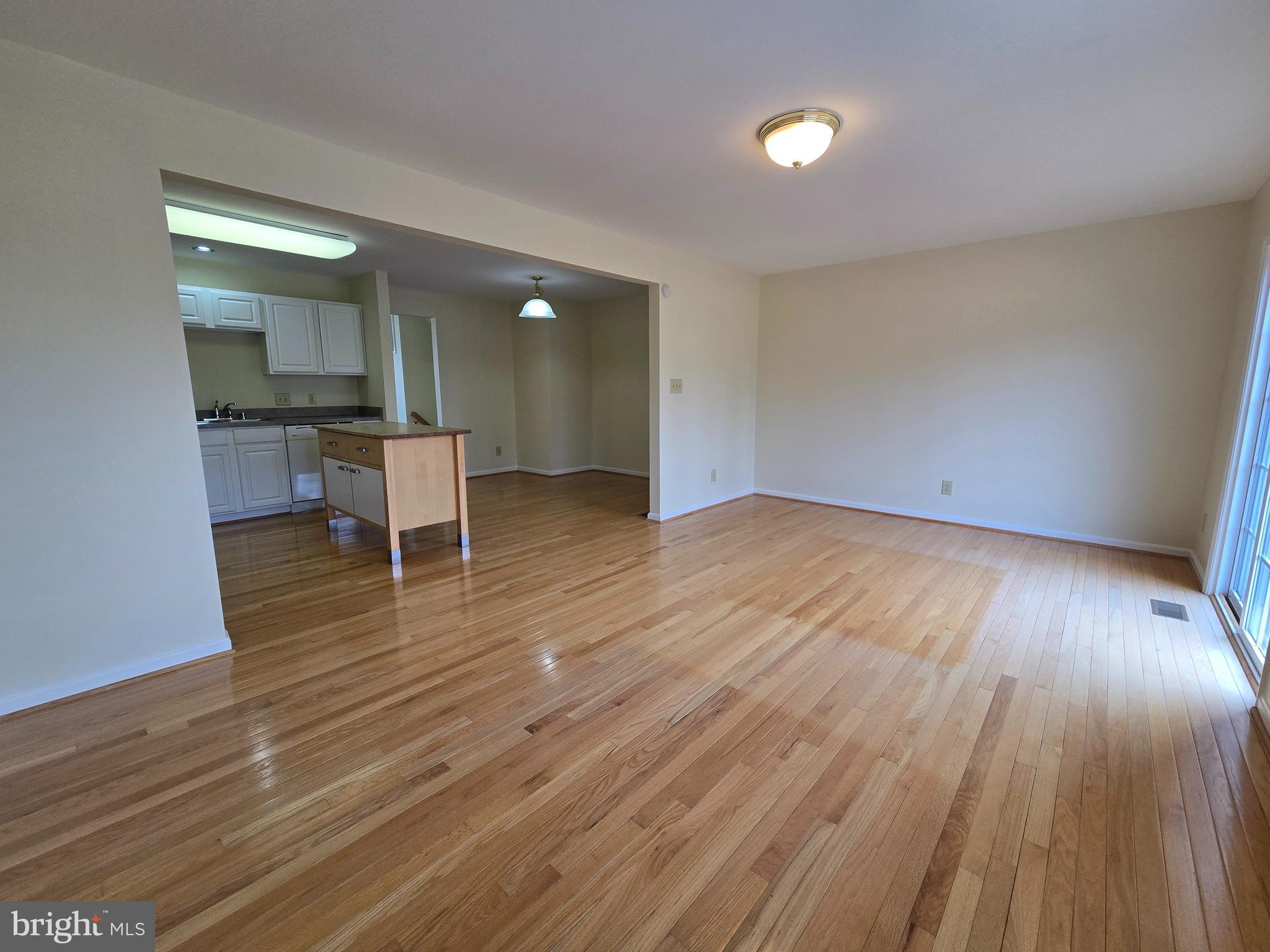 SALEM FIELDS - Residential