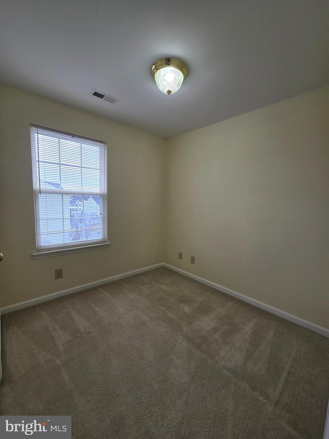 SALEM FIELDS - Residential