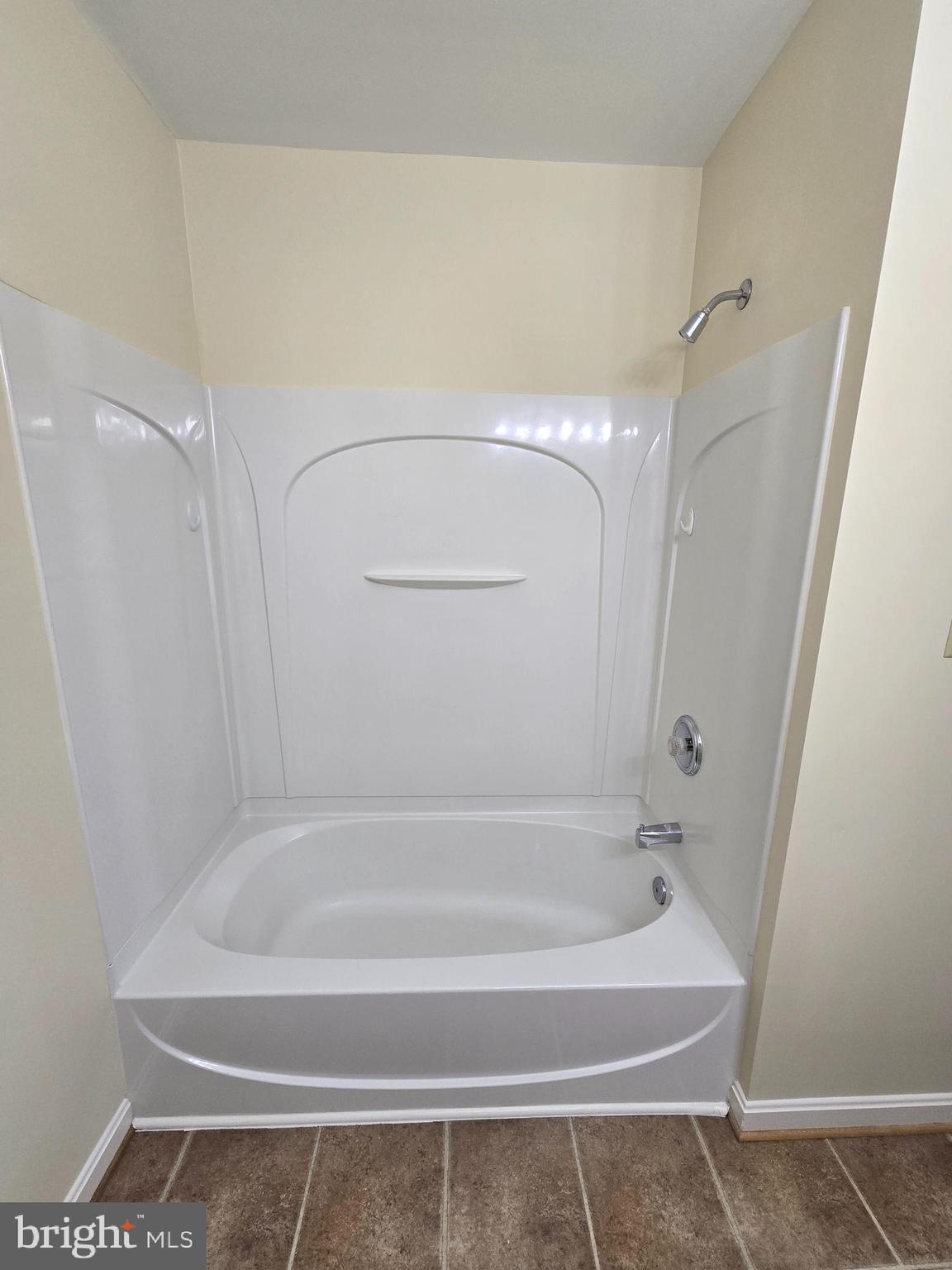 SALEM FIELDS - Residential