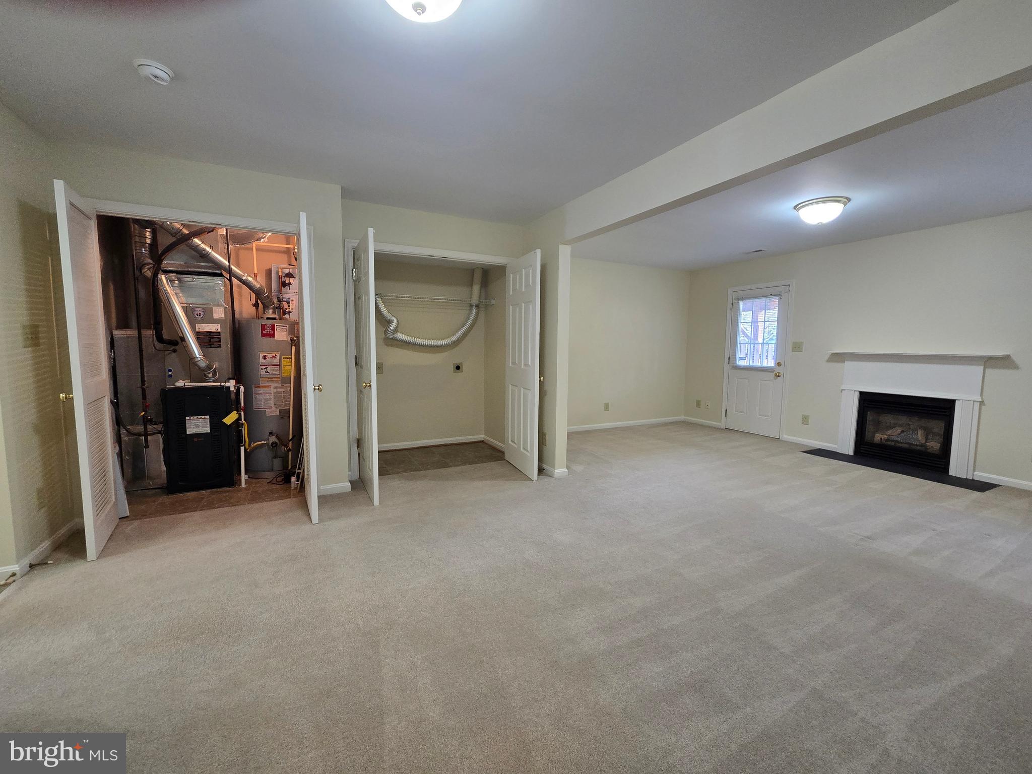 SALEM FIELDS - Residential