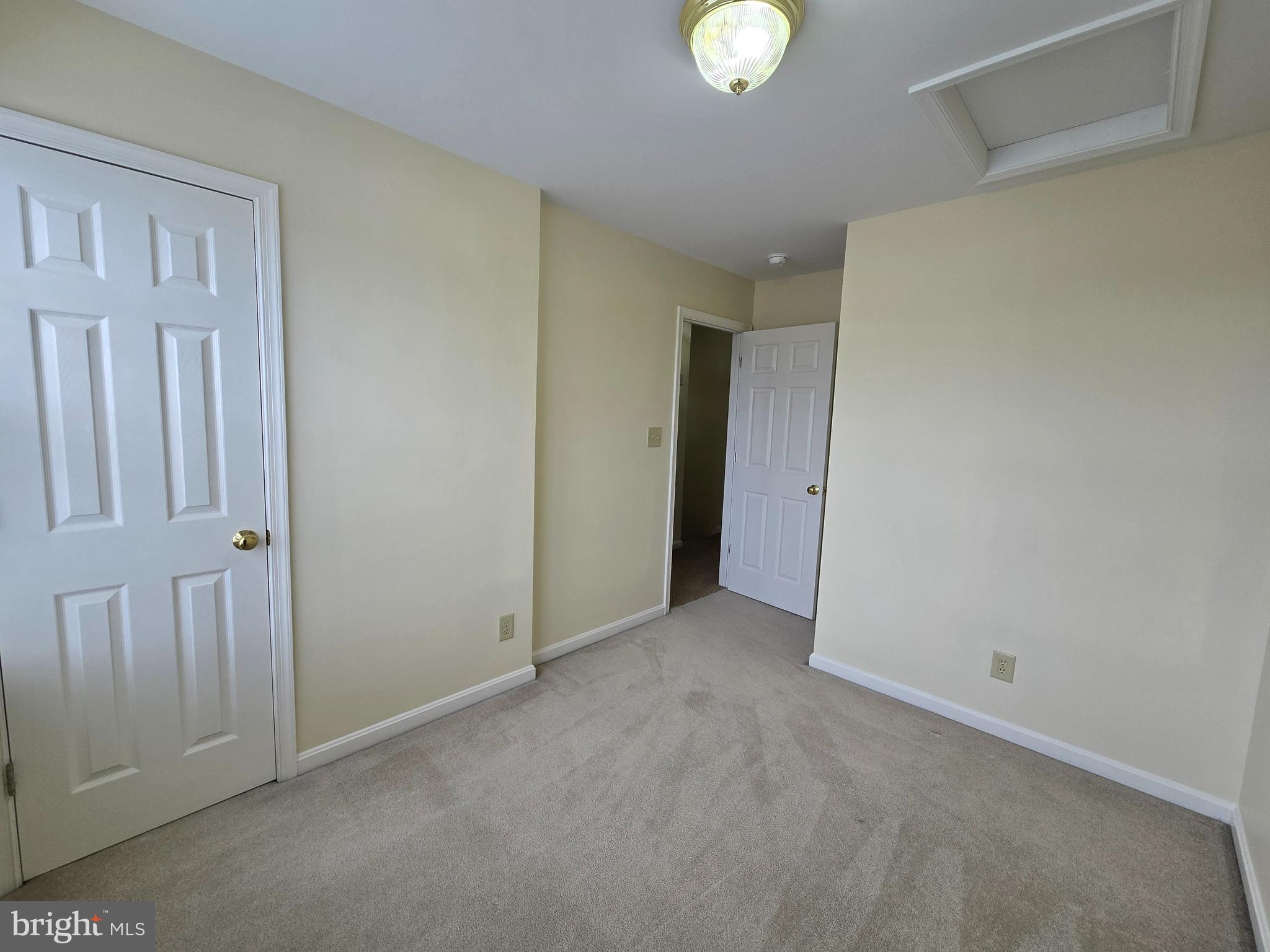 SALEM FIELDS - Residential