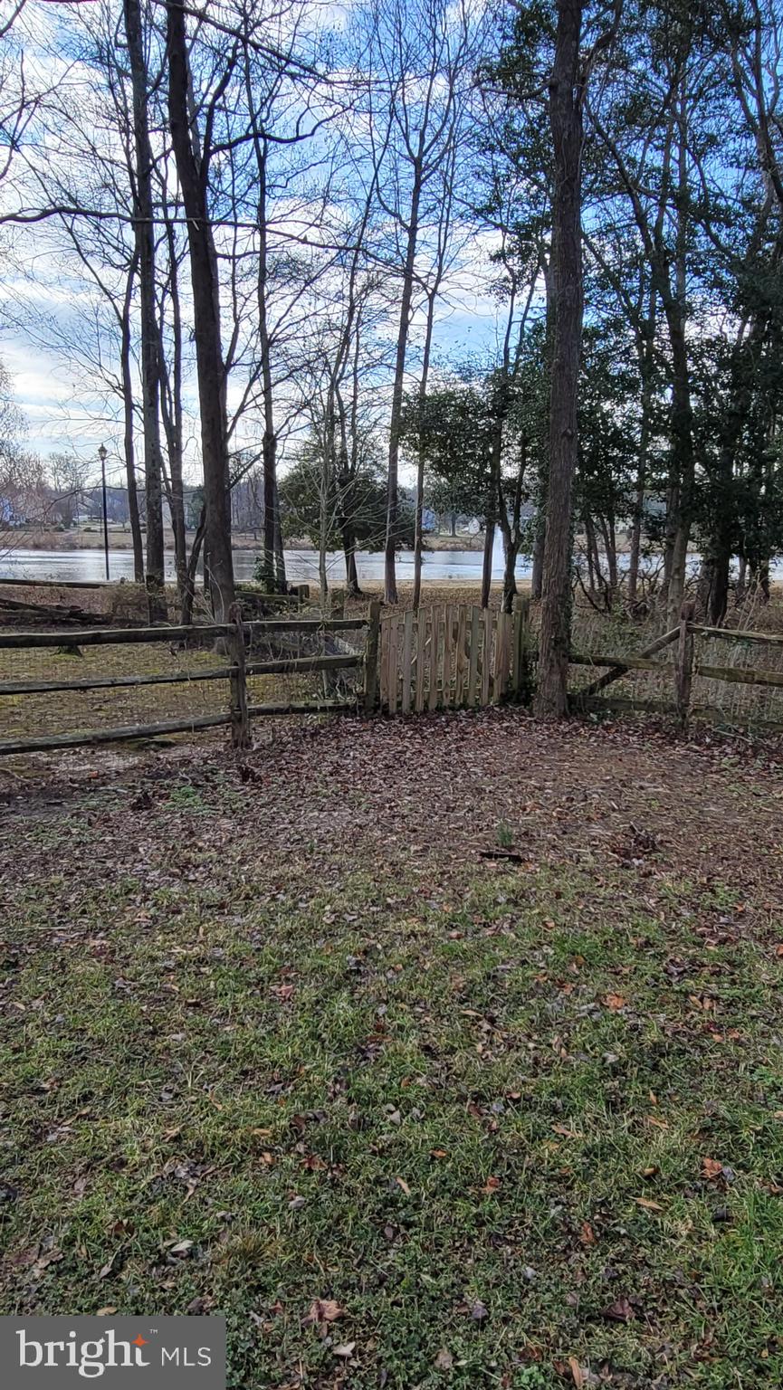 ST CHARLES HAMPSHIRE - Residential