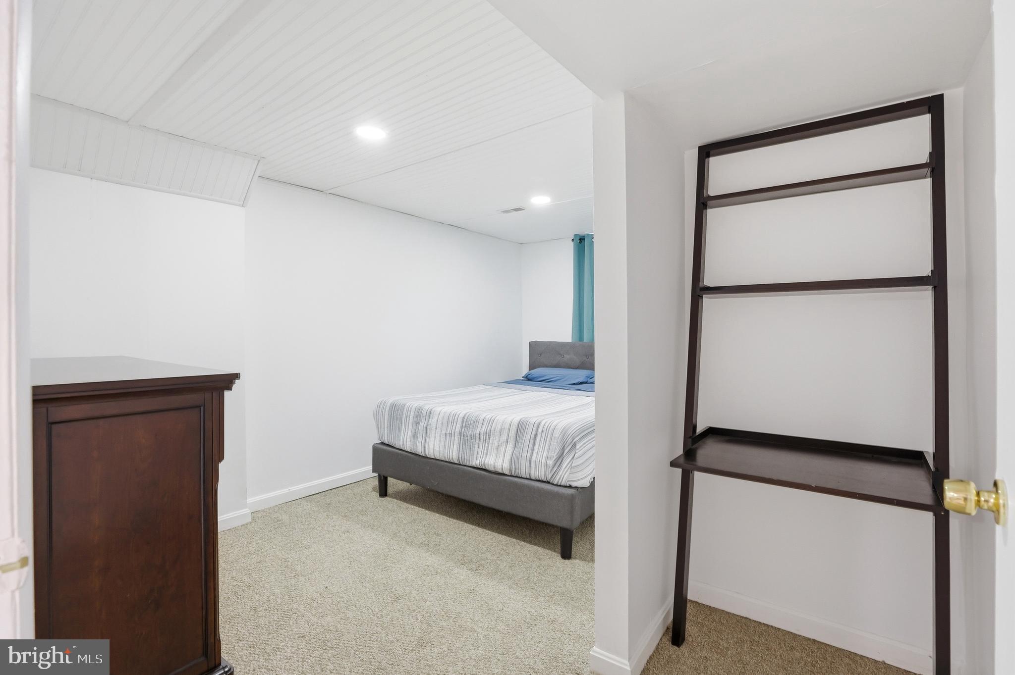 ROCKY GORGE ESTATES - Residential