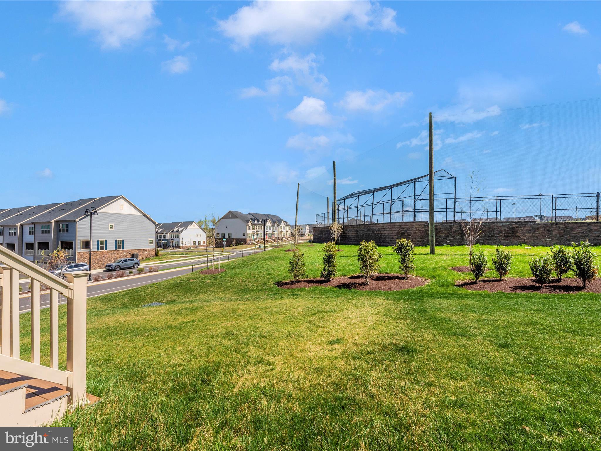 OAKDALE VILLAGE - Residential Lease