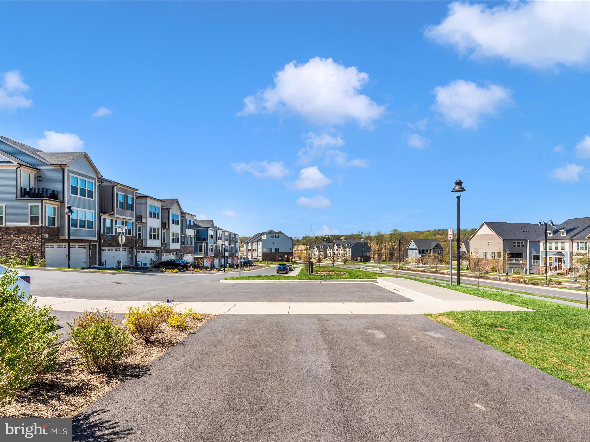 OAKDALE VILLAGE - Residential Lease