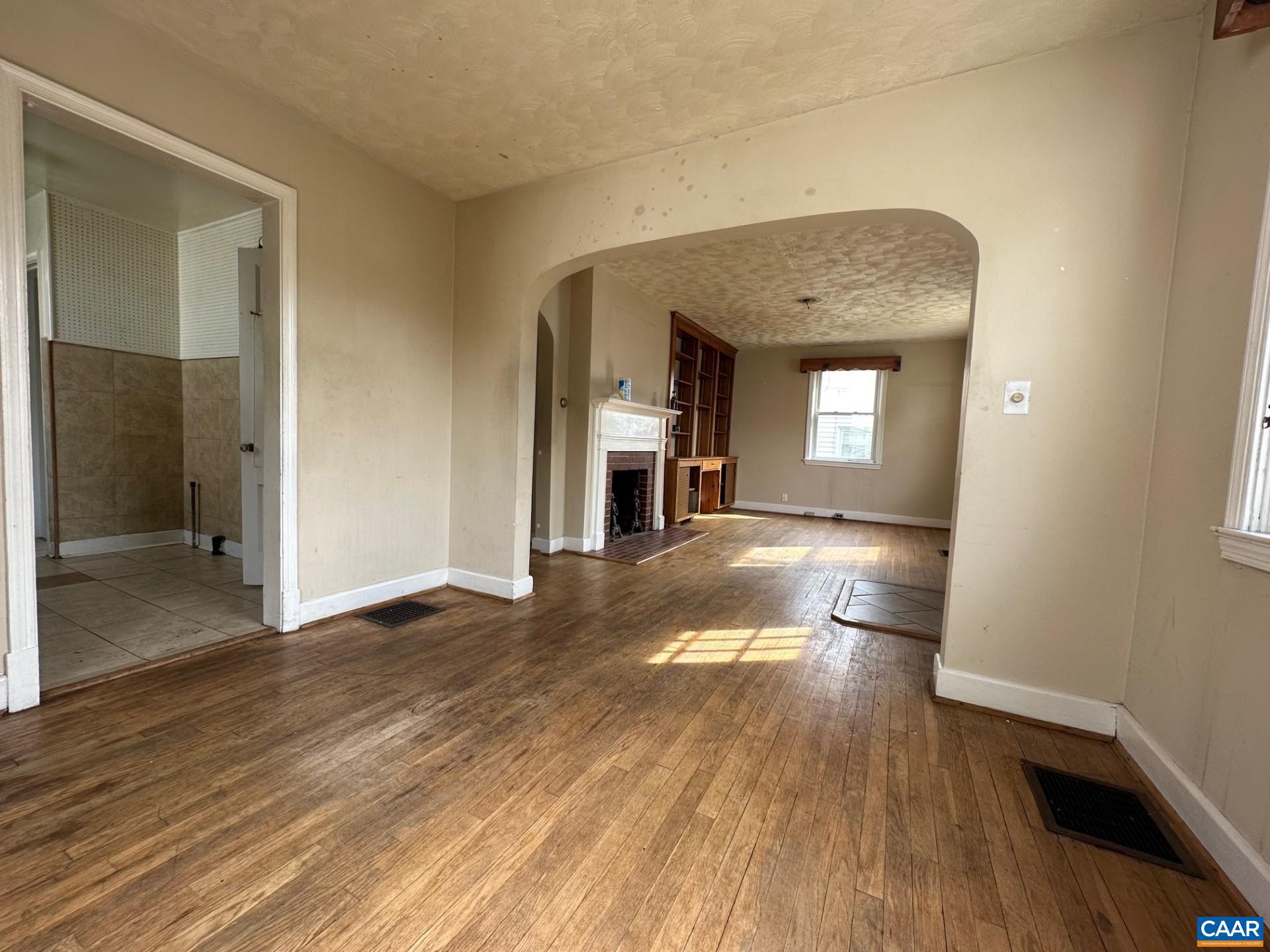 BELLMONT - Residential