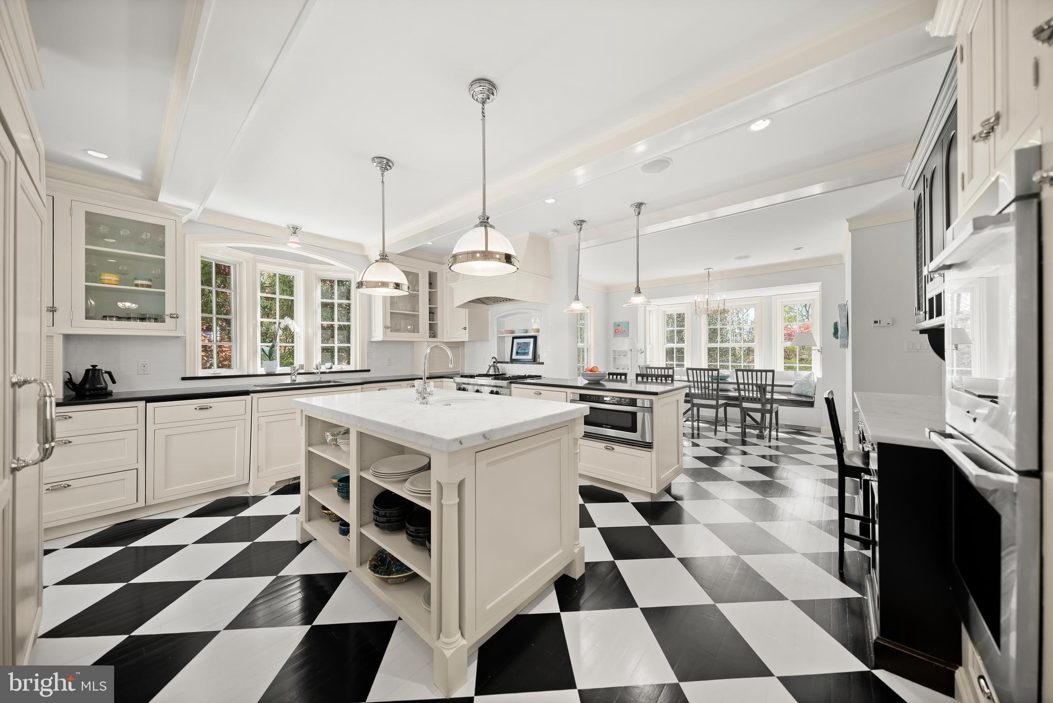 5082 LOWELL STREET NW