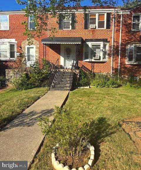 Welcome to 829 Wedgewood Rd! This charming 3-bedroom, 1.5-bathroom home is a fantastic opportunity for both first-time homebuyers and savvy investors. The property offers a spacious layout with plenty of natural light, a comfortable living room, and a functional kitchen ready for your personal touch. Upstairs you’ll find three well-sized bedrooms and a full bath, while the lower level provides additional living space with a half bath, perfect for entertaining or creating a home office. Enjoy outdoor gatherings in the backyard or relax on the front porch. Conveniently located near schools, shopping, major highways, and public transportation, this home is move-in ready with room to add value. Don’t miss your chance to own this affordable gem! Seller prefers C.L.A Title & Escrow.