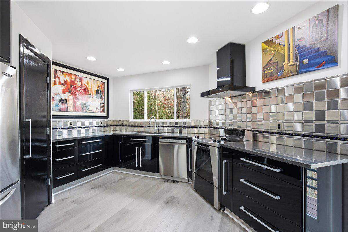 CHESAPEAKE RANCH ESTATES - Residential