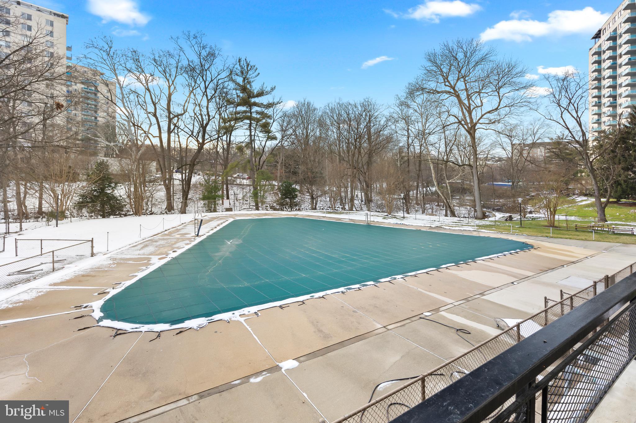 GROSVENOR PARK - Residential